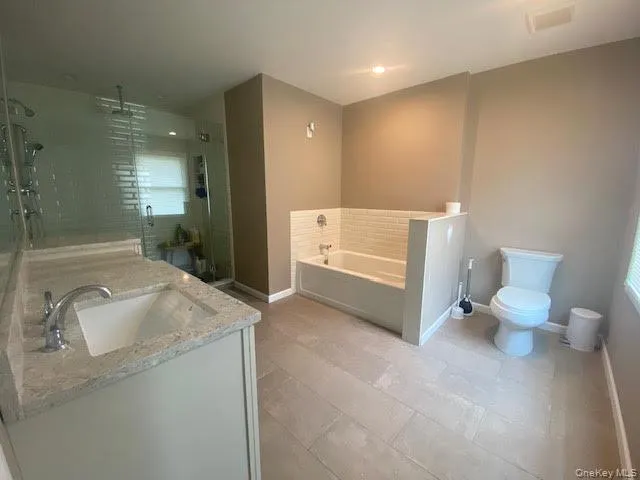4 Harrison Avenue, Brookhaven, NY, 4 Bedrooms Bedrooms, 11 Rooms Rooms,4 BathroomsBathrooms,Residential,For Rent,Harrison,0,1029604 4 Harrison Avenue, Brookhaven, NY, 4 Bedrooms Bedrooms, 11 Rooms Rooms,4 BathroomsBathrooms,Residential,For Rent,Harrison,0,1029604