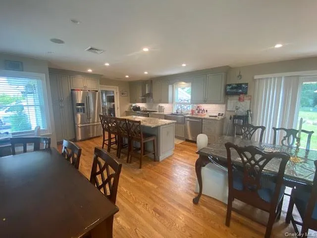 4 Harrison Avenue, Brookhaven, NY, 4 Bedrooms Bedrooms, 11 Rooms Rooms,4 BathroomsBathrooms,Residential,For Rent,Harrison,0,1029604 4 Harrison Avenue, Brookhaven, NY, 4 Bedrooms Bedrooms, 11 Rooms Rooms,4 BathroomsBathrooms,Residential,For Rent,Harrison,0,1029604