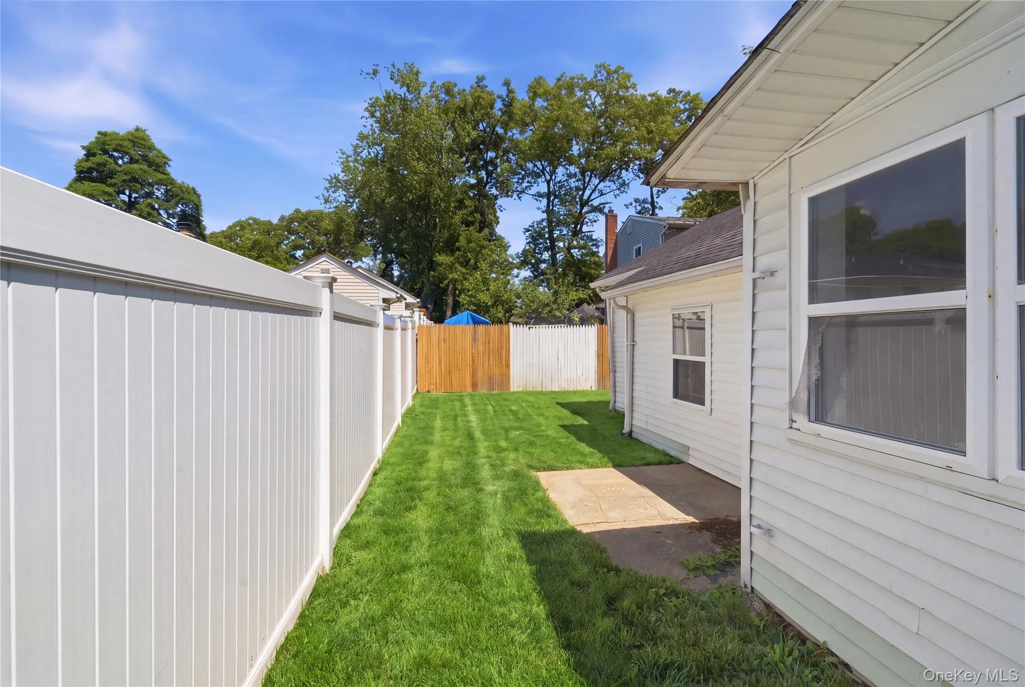 99 Green Avenue, Brookhaven, NY, 3 Bedrooms Bedrooms, 7 Rooms Rooms,2 BathroomsBathrooms,Residential,For Rent,Green,0,1029615 99 Green Avenue, Brookhaven, NY, 3 Bedrooms Bedrooms, 7 Rooms Rooms,2 BathroomsBathrooms,Residential,For Rent,Green,0,1029615