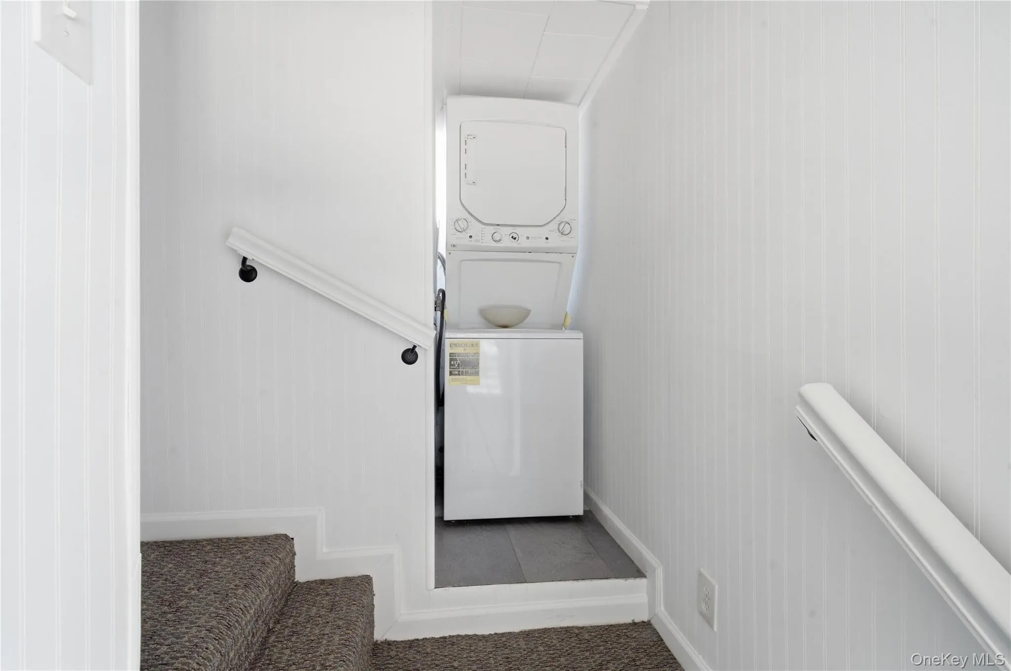 99 Green Avenue, Brookhaven, NY, 3 Bedrooms Bedrooms, 7 Rooms Rooms,2 BathroomsBathrooms,Residential,For Rent,Green,0,1029615 99 Green Avenue, Brookhaven, NY, 3 Bedrooms Bedrooms, 7 Rooms Rooms,2 BathroomsBathrooms,Residential,For Rent,Green,0,1029615