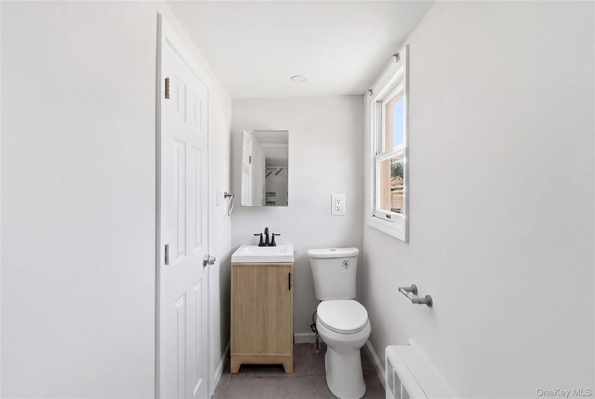 99 Green Avenue, Brookhaven, NY, 3 Bedrooms Bedrooms, 7 Rooms Rooms,2 BathroomsBathrooms,Residential,For Rent,Green,0,1029615 99 Green Avenue, Brookhaven, NY, 3 Bedrooms Bedrooms, 7 Rooms Rooms,2 BathroomsBathrooms,Residential,For Rent,Green,0,1029615