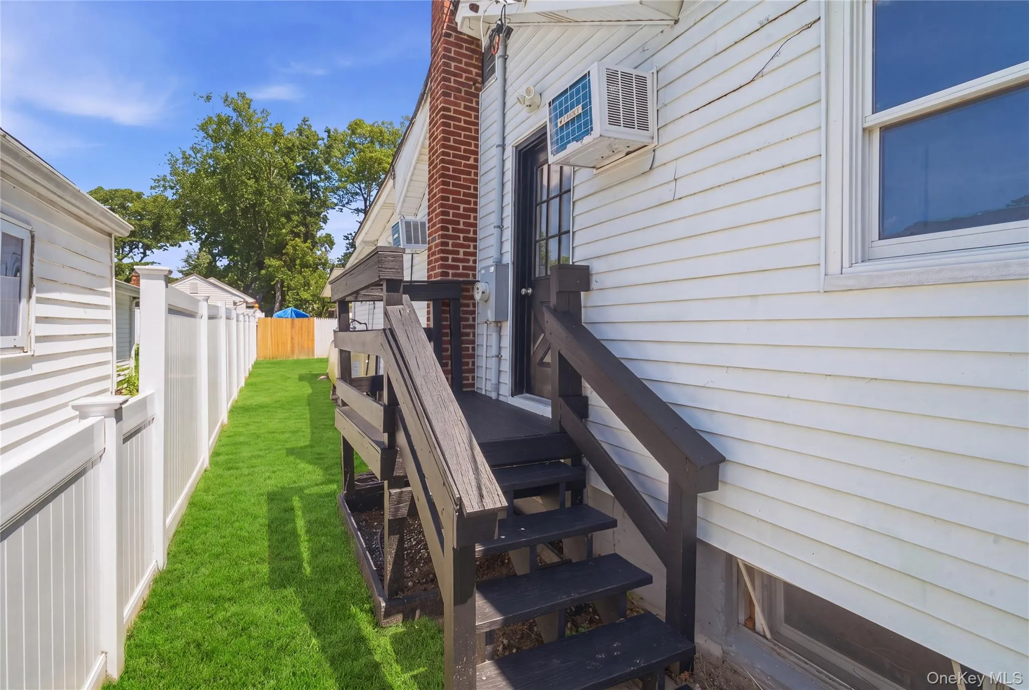 99 Green Avenue, Brookhaven, NY, 3 Bedrooms Bedrooms, 7 Rooms Rooms,2 BathroomsBathrooms,Residential,For Rent,Green,0,1029615 99 Green Avenue, Brookhaven, NY, 3 Bedrooms Bedrooms, 7 Rooms Rooms,2 BathroomsBathrooms,Residential,For Rent,Green,0,1029615