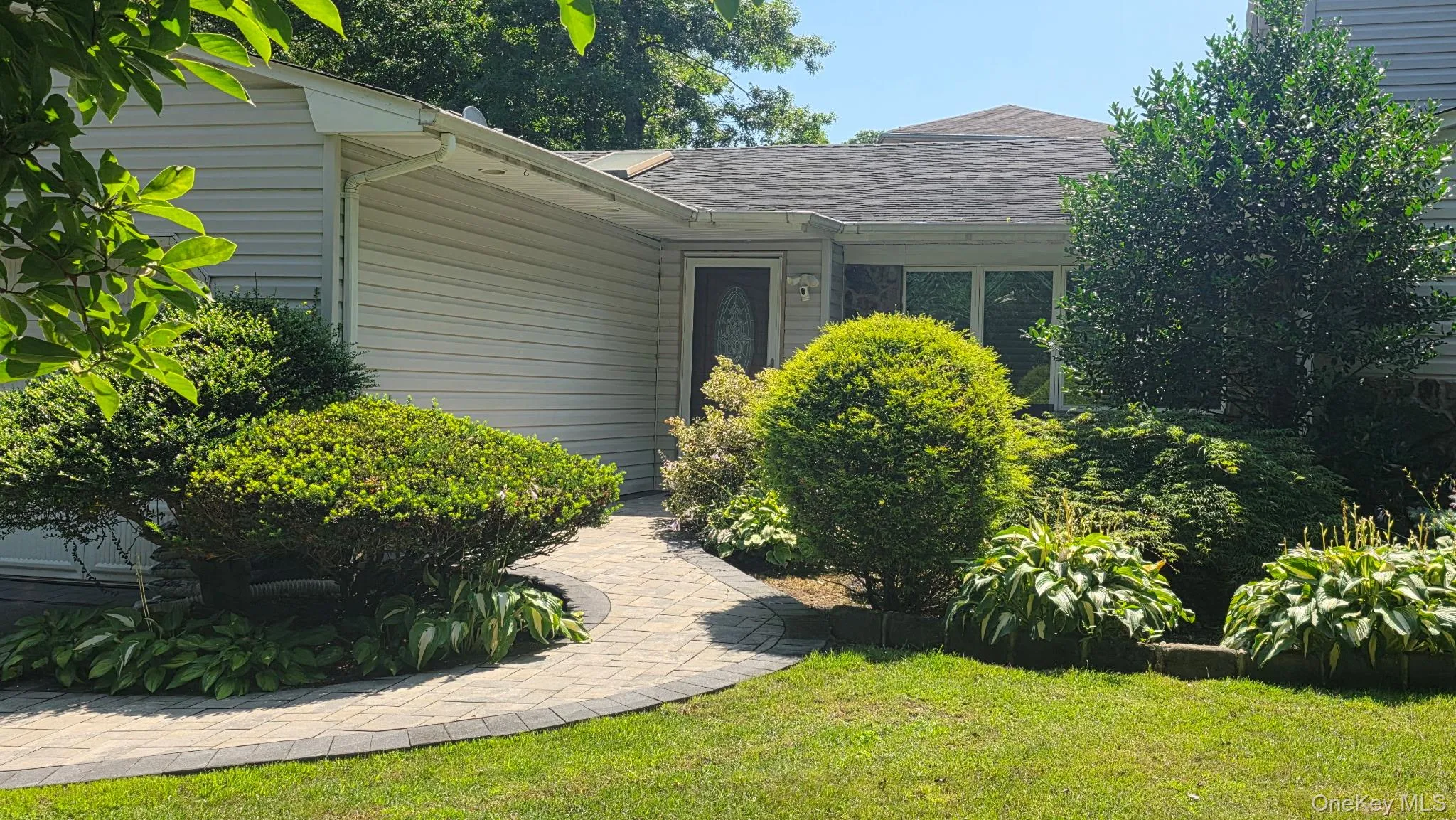 23 Pimlico Drive, Smithtown, NY, 4 Bedrooms Bedrooms, 11 Rooms Rooms,2 BathroomsBathrooms,Residential,For Rent,Pimlico,0,1029616 23 Pimlico Drive, Smithtown, NY, 4 Bedrooms Bedrooms, 11 Rooms Rooms,2 BathroomsBathrooms,Residential,For Rent,Pimlico,0,1029616