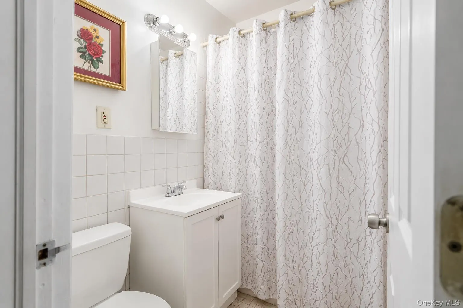 415 187th Street, New York, NY, 3 Bedrooms Bedrooms, 5 Rooms Rooms,1 BathroomBathrooms,Residential Lease,For Rent,187th,0,1029618 415 187th Street, New York, NY, 3 Bedrooms Bedrooms, 5 Rooms Rooms,1 BathroomBathrooms,Residential Lease,For Rent,187th,0,1029618