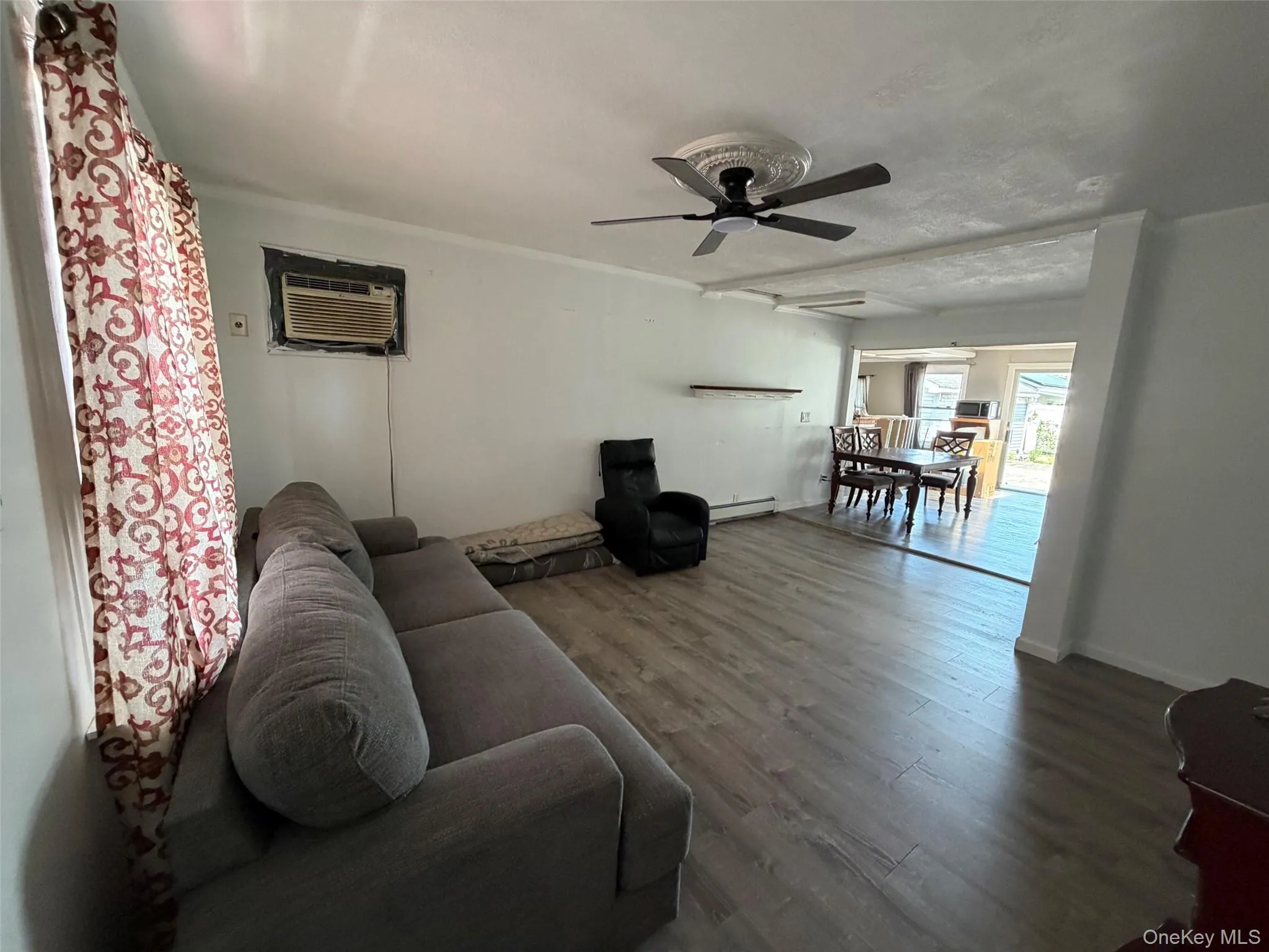 300 Beachview Street, Babylon, NY, 3 Bedrooms Bedrooms, 6 Rooms Rooms,1 BathroomBathrooms,Residential,For Rent,Beachview,0,1029621 300 Beachview Street, Babylon, NY, 3 Bedrooms Bedrooms, 6 Rooms Rooms,1 BathroomBathrooms,Residential,For Rent,Beachview,0,1029621