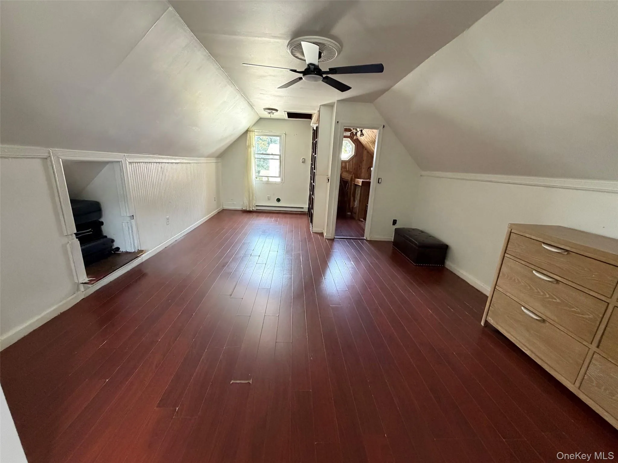 300 Beachview Street, Babylon, NY, 3 Bedrooms Bedrooms, 6 Rooms Rooms,1 BathroomBathrooms,Residential,For Rent,Beachview,0,1029621 300 Beachview Street, Babylon, NY, 3 Bedrooms Bedrooms, 6 Rooms Rooms,1 BathroomBathrooms,Residential,For Rent,Beachview,0,1029621