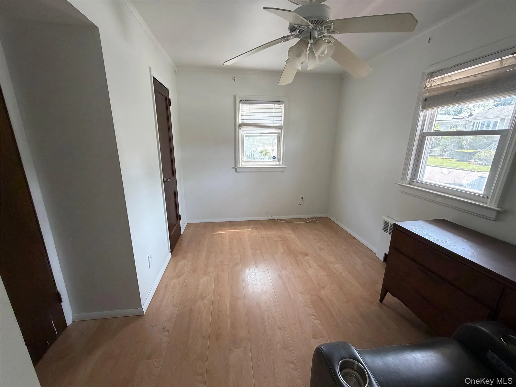300 Beachview Street, Babylon, NY, 3 Bedrooms Bedrooms, 6 Rooms Rooms,1 BathroomBathrooms,Residential,For Rent,Beachview,0,1029621 300 Beachview Street, Babylon, NY, 3 Bedrooms Bedrooms, 6 Rooms Rooms,1 BathroomBathrooms,Residential,For Rent,Beachview,0,1029621