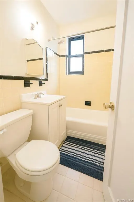 99-63 66th, New York, NY, 1 Bedroom Bedrooms, 5 Rooms Rooms,1 BathroomBathrooms,Residential,For Rent,66th,0,1029623 99-63 66th, New York, NY, 1 Bedroom Bedrooms, 5 Rooms Rooms,1 BathroomBathrooms,Residential,For Rent,66th,0,1029623