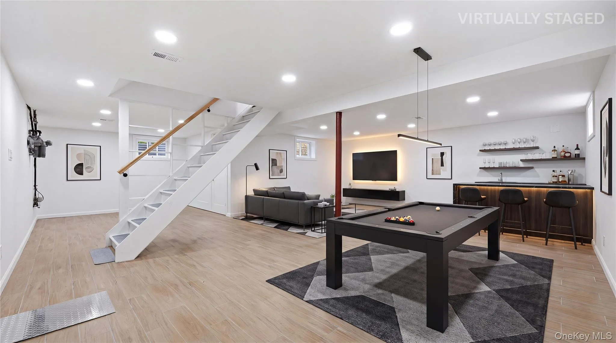 43 Nassau Avenue, Oyster Bay, NY, 4 Bedrooms Bedrooms, 8 Rooms Rooms,3 BathroomsBathrooms,Residential,For Rent,Nassau,0,1029625 43 Nassau Avenue, Oyster Bay, NY, 4 Bedrooms Bedrooms, 8 Rooms Rooms,3 BathroomsBathrooms,Residential,For Rent,Nassau,0,1029625