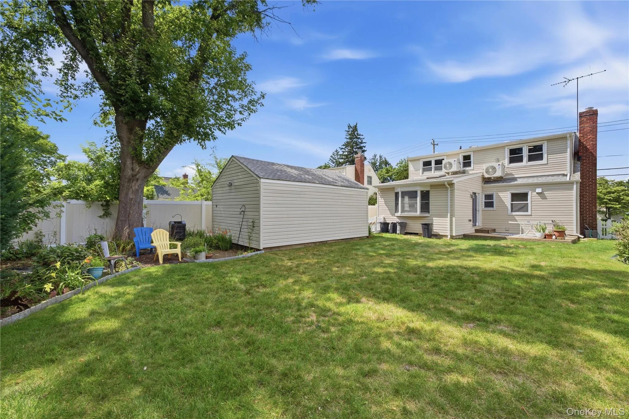 43 Nassau Avenue, Oyster Bay, NY, 4 Bedrooms Bedrooms, 8 Rooms Rooms,3 BathroomsBathrooms,Residential,For Rent,Nassau,0,1029625 43 Nassau Avenue, Oyster Bay, NY, 4 Bedrooms Bedrooms, 8 Rooms Rooms,3 BathroomsBathrooms,Residential,For Rent,Nassau,0,1029625