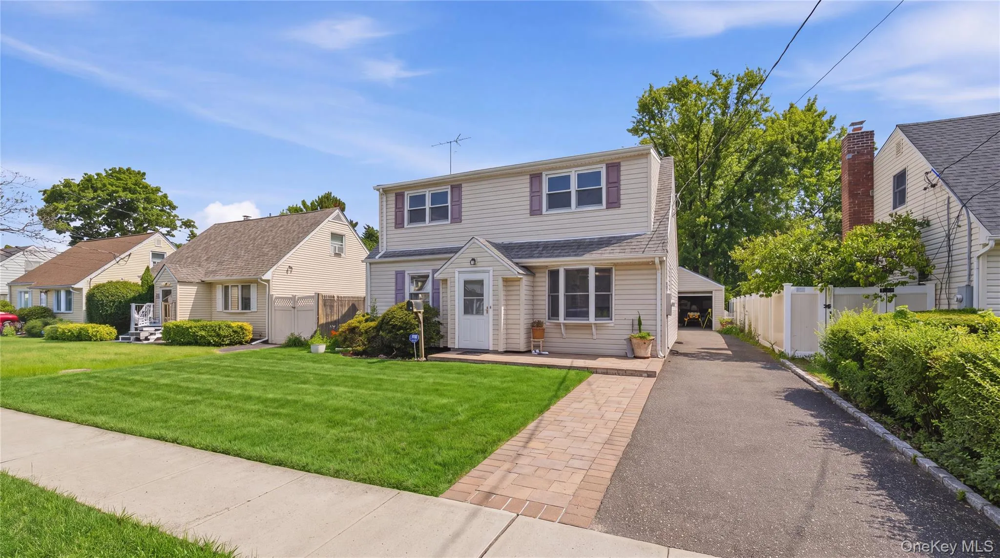 43 Nassau Avenue, Oyster Bay, NY, 4 Bedrooms Bedrooms, 8 Rooms Rooms,3 BathroomsBathrooms,Residential,For Rent,Nassau,0,1029625 43 Nassau Avenue, Oyster Bay, NY, 4 Bedrooms Bedrooms, 8 Rooms Rooms,3 BathroomsBathrooms,Residential,For Rent,Nassau,0,1029625