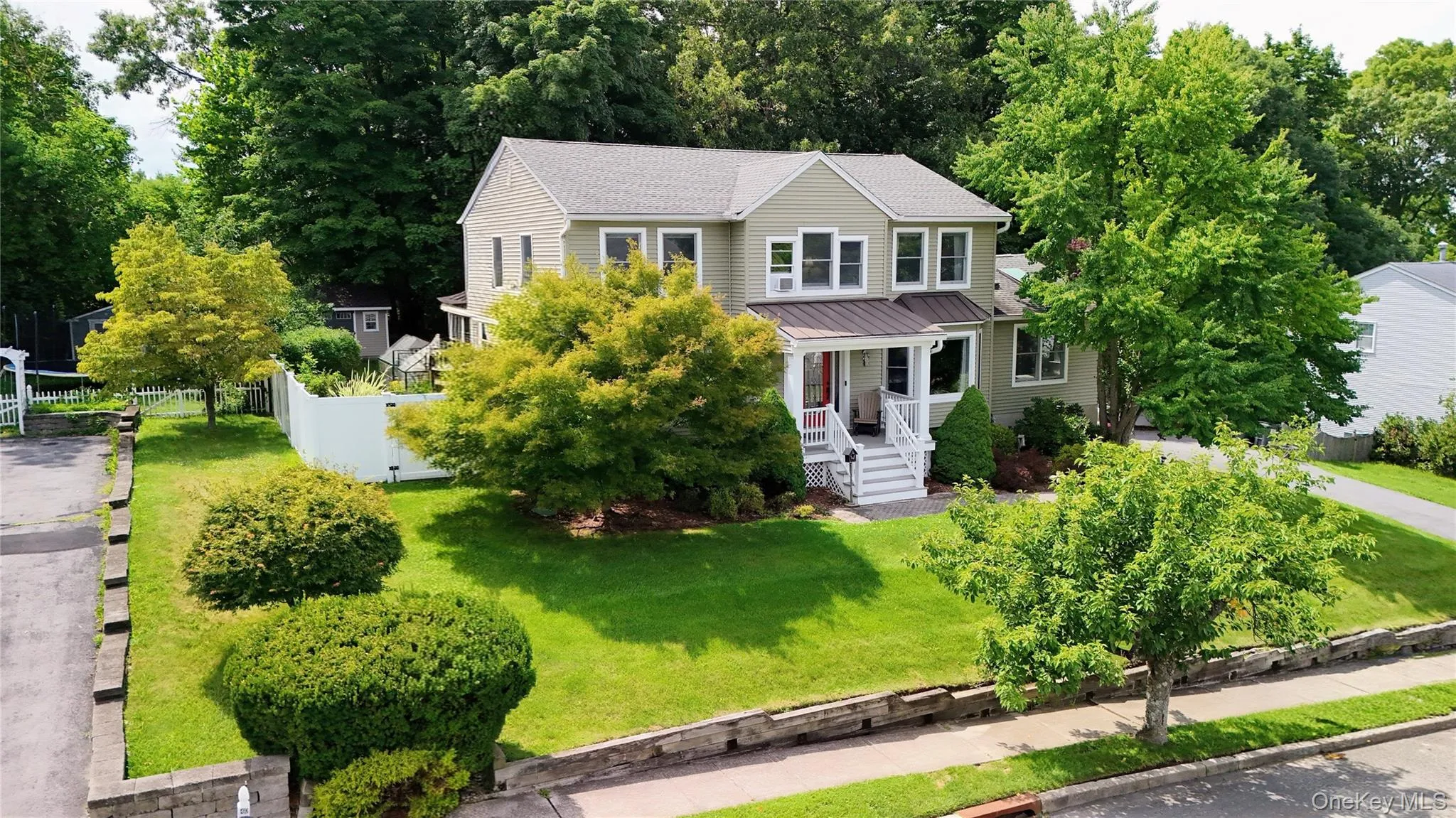38 Kenilworth Lane, Warwick (town), NY, 4 Bedrooms Bedrooms, 12 Rooms Rooms,2 BathroomsBathrooms,Residential,For Rent,Kenilworth,0,1029636 38 Kenilworth Lane, Warwick (town), NY, 4 Bedrooms Bedrooms, 12 Rooms Rooms,2 BathroomsBathrooms,Residential,For Rent,Kenilworth,0,1029636