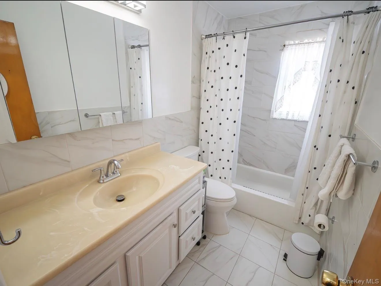 1743 Atherton Avenue, Hempstead, NY, 3 Bedrooms Bedrooms, 6 Rooms Rooms,1 BathroomBathrooms,Residential,For Rent,Atherton,0,1029637 1743 Atherton Avenue, Hempstead, NY, 3 Bedrooms Bedrooms, 6 Rooms Rooms,1 BathroomBathrooms,Residential,For Rent,Atherton,0,1029637