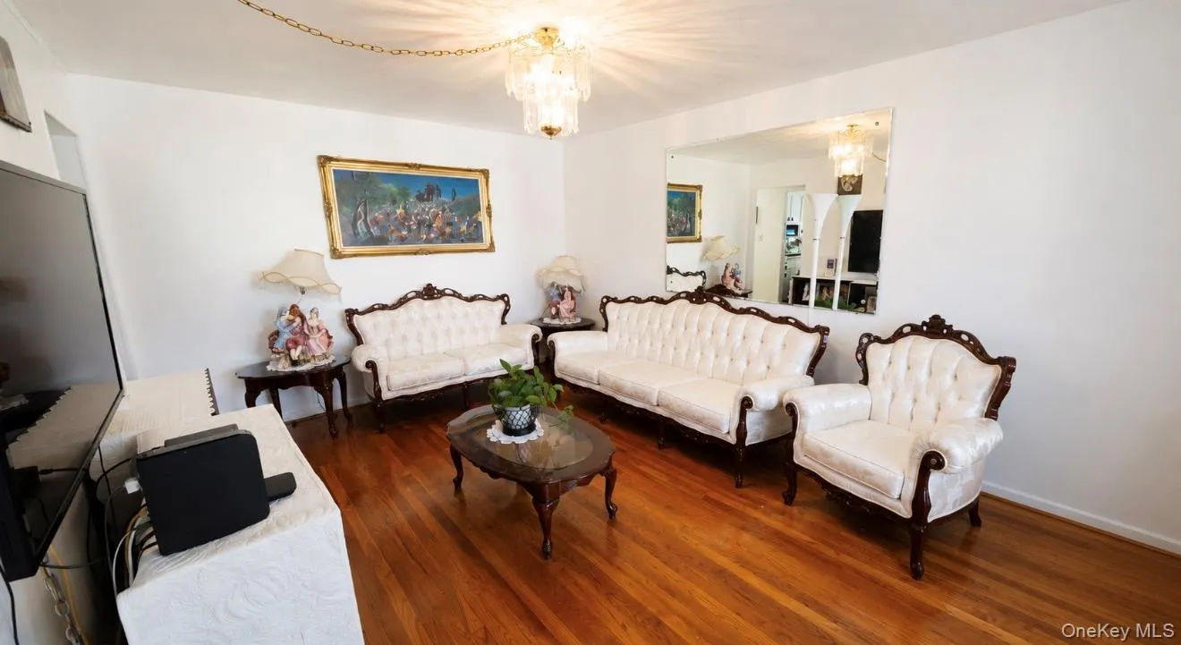 1743 Atherton Avenue, Hempstead, NY, 3 Bedrooms Bedrooms, 6 Rooms Rooms,1 BathroomBathrooms,Residential,For Rent,Atherton,0,1029637 1743 Atherton Avenue, Hempstead, NY, 3 Bedrooms Bedrooms, 6 Rooms Rooms,1 BathroomBathrooms,Residential,For Rent,Atherton,0,1029637