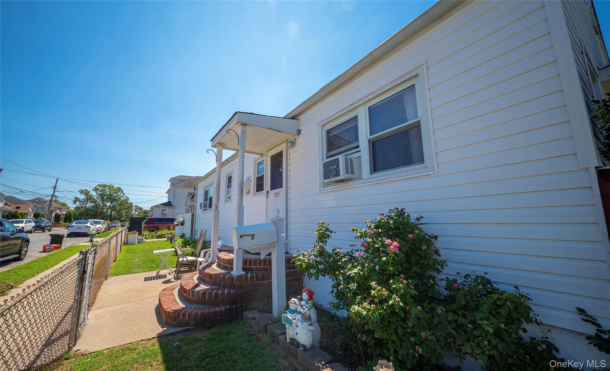 1743 Atherton Avenue, Hempstead, NY, 3 Bedrooms Bedrooms, 6 Rooms Rooms,1 BathroomBathrooms,Residential,For Rent,Atherton,0,1029637 1743 Atherton Avenue, Hempstead, NY, 3 Bedrooms Bedrooms, 6 Rooms Rooms,1 BathroomBathrooms,Residential,For Rent,Atherton,0,1029637