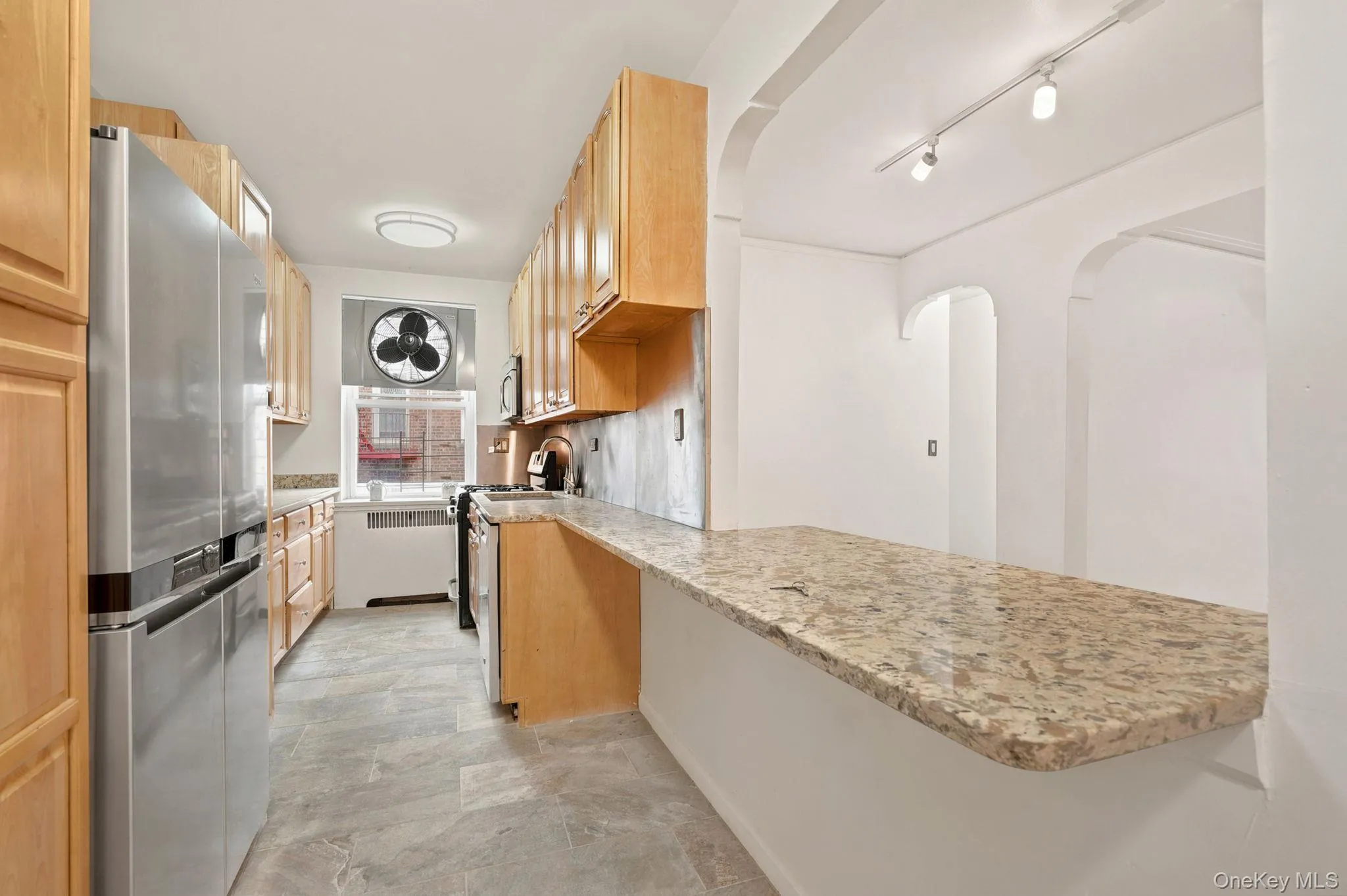 2160 Bronx Park, New York, NY, 2 Bedrooms Bedrooms, 5 Rooms Rooms,1 BathroomBathrooms,Residential,For Rent,Bronx,0,1029639 2160 Bronx Park, New York, NY, 2 Bedrooms Bedrooms, 5 Rooms Rooms,1 BathroomBathrooms,Residential,For Rent,Bronx,0,1029639