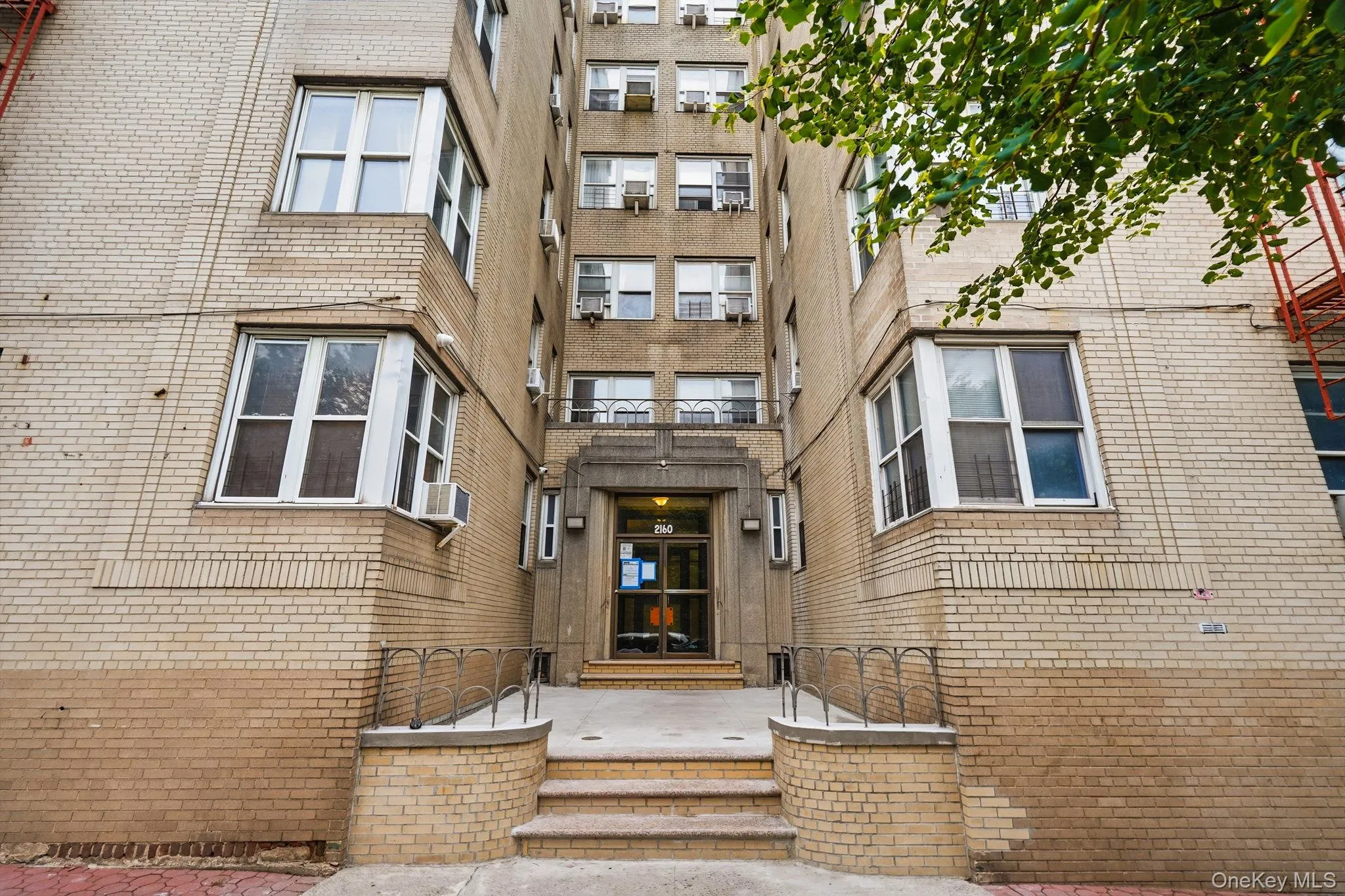 2160 Bronx Park, New York, NY, 2 Bedrooms Bedrooms, 5 Rooms Rooms,1 BathroomBathrooms,Residential,For Rent,Bronx,0,1029639 2160 Bronx Park, New York, NY, 2 Bedrooms Bedrooms, 5 Rooms Rooms,1 BathroomBathrooms,Residential,For Rent,Bronx,0,1029639