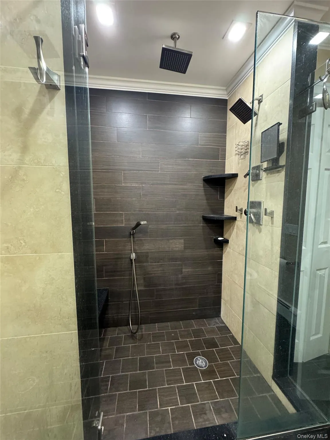 285 Broadway, Greenburgh, NY, 2 Bedrooms Bedrooms, 7 Rooms Rooms,2 BathroomsBathrooms,Residential Lease,For Rent,Broadway,0,1029640 285 Broadway, Greenburgh, NY, 2 Bedrooms Bedrooms, 7 Rooms Rooms,2 BathroomsBathrooms,Residential Lease,For Rent,Broadway,0,1029640