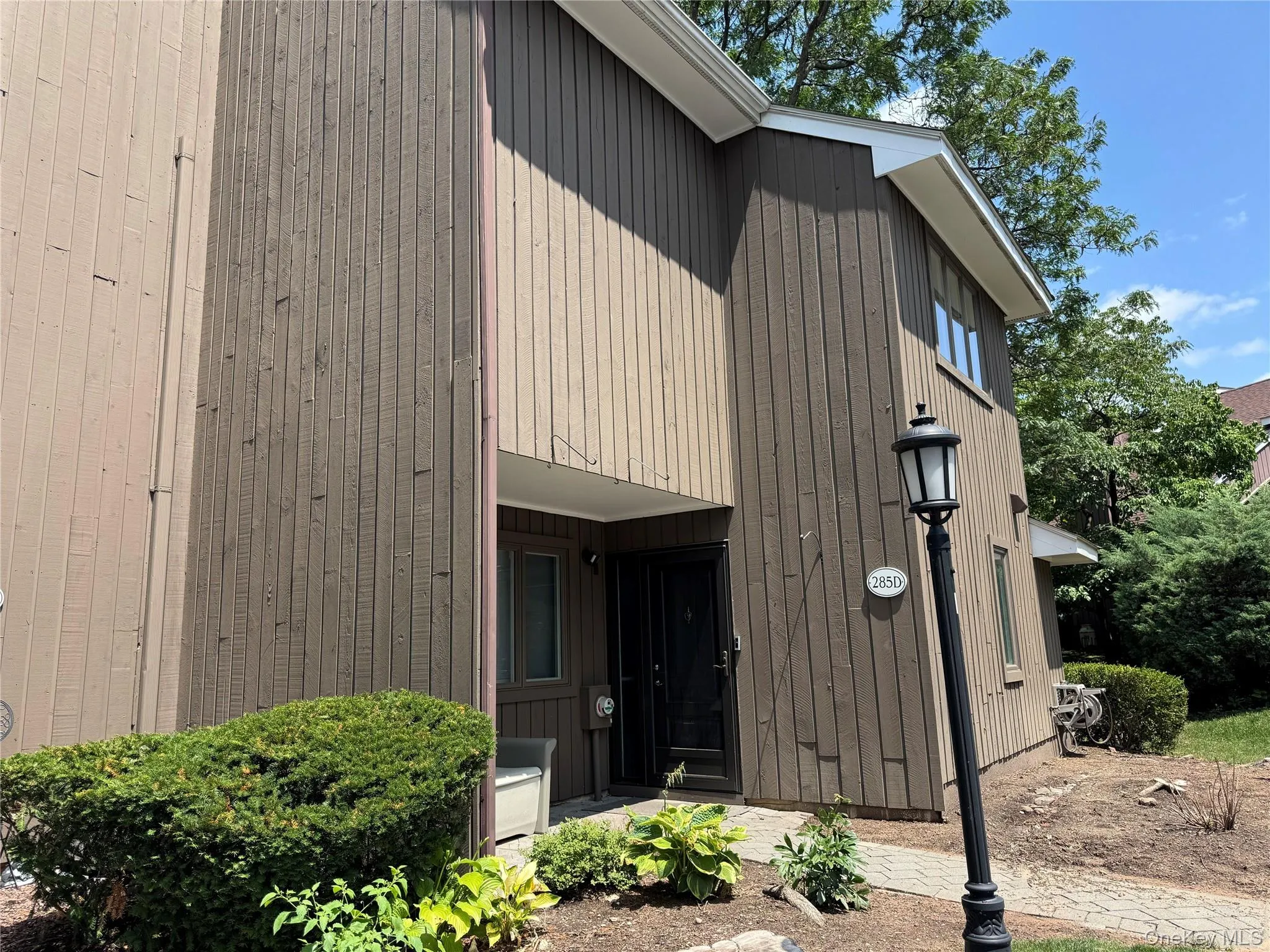 285 Broadway, Greenburgh, NY, 2 Bedrooms Bedrooms, 7 Rooms Rooms,2 BathroomsBathrooms,Residential Lease,For Rent,Broadway,0,1029640 285 Broadway, Greenburgh, NY, 2 Bedrooms Bedrooms, 7 Rooms Rooms,2 BathroomsBathrooms,Residential Lease,For Rent,Broadway,0,1029640