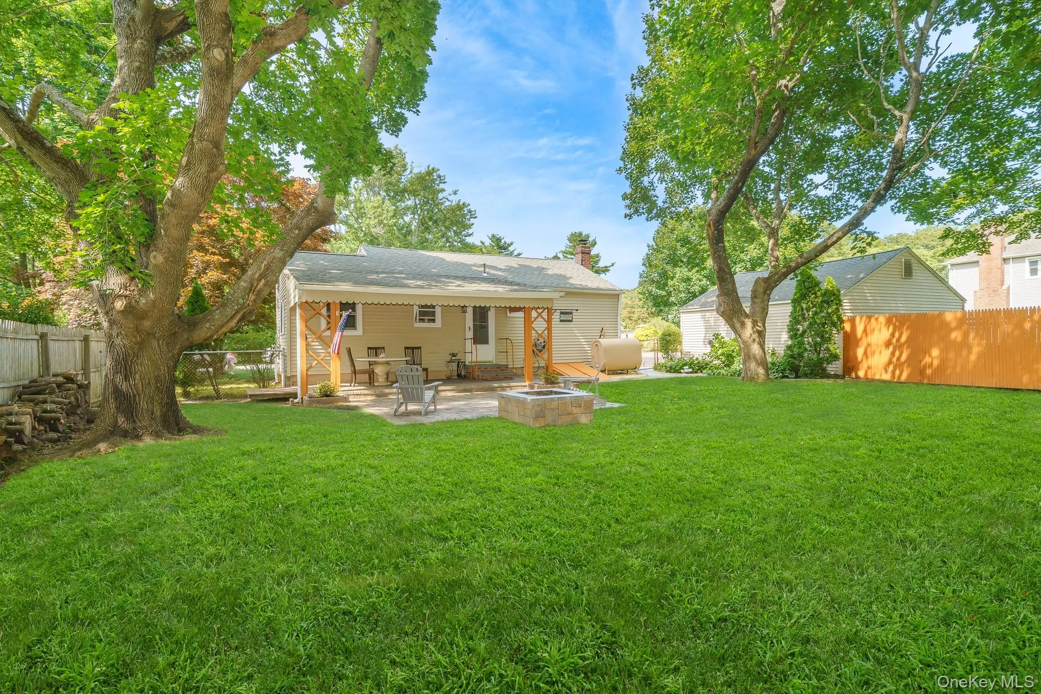 6 Hines Road, Brookhaven, NY, 1 Bedroom Bedrooms, 4 Rooms Rooms,1 BathroomBathrooms,Residential,For Rent,Hines,0,1029642 6 Hines Road, Brookhaven, NY, 1 Bedroom Bedrooms, 4 Rooms Rooms,1 BathroomBathrooms,Residential,For Rent,Hines,0,1029642