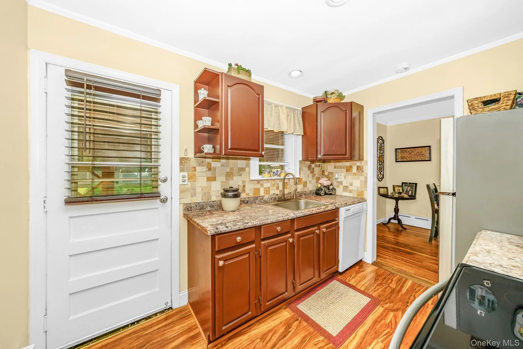 6 Hines Road, Brookhaven, NY, 1 Bedroom Bedrooms, 4 Rooms Rooms,1 BathroomBathrooms,Residential,For Rent,Hines,0,1029642 6 Hines Road, Brookhaven, NY, 1 Bedroom Bedrooms, 4 Rooms Rooms,1 BathroomBathrooms,Residential,For Rent,Hines,0,1029642