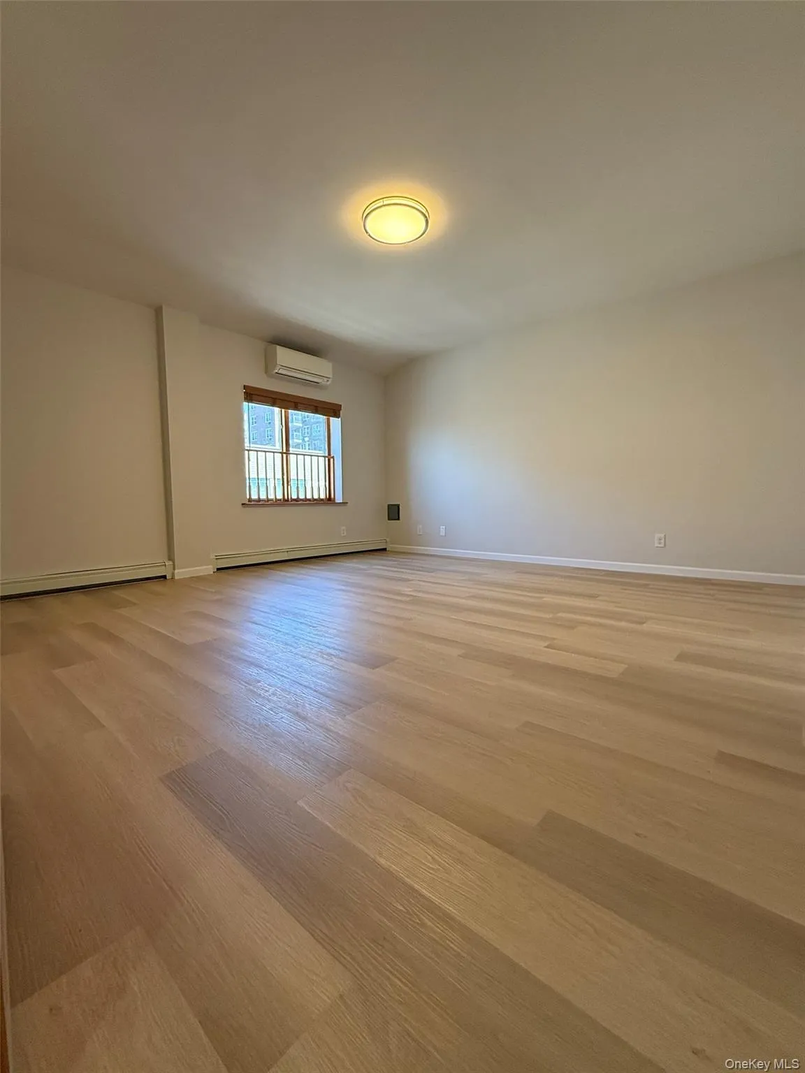 4231 Colden Street, New York, NY, 4 Bedrooms Bedrooms, 8 Rooms Rooms,3 BathroomsBathrooms,Residential,For Rent,Colden,0,1029643 4231 Colden Street, New York, NY, 4 Bedrooms Bedrooms, 8 Rooms Rooms,3 BathroomsBathrooms,Residential,For Rent,Colden,0,1029643