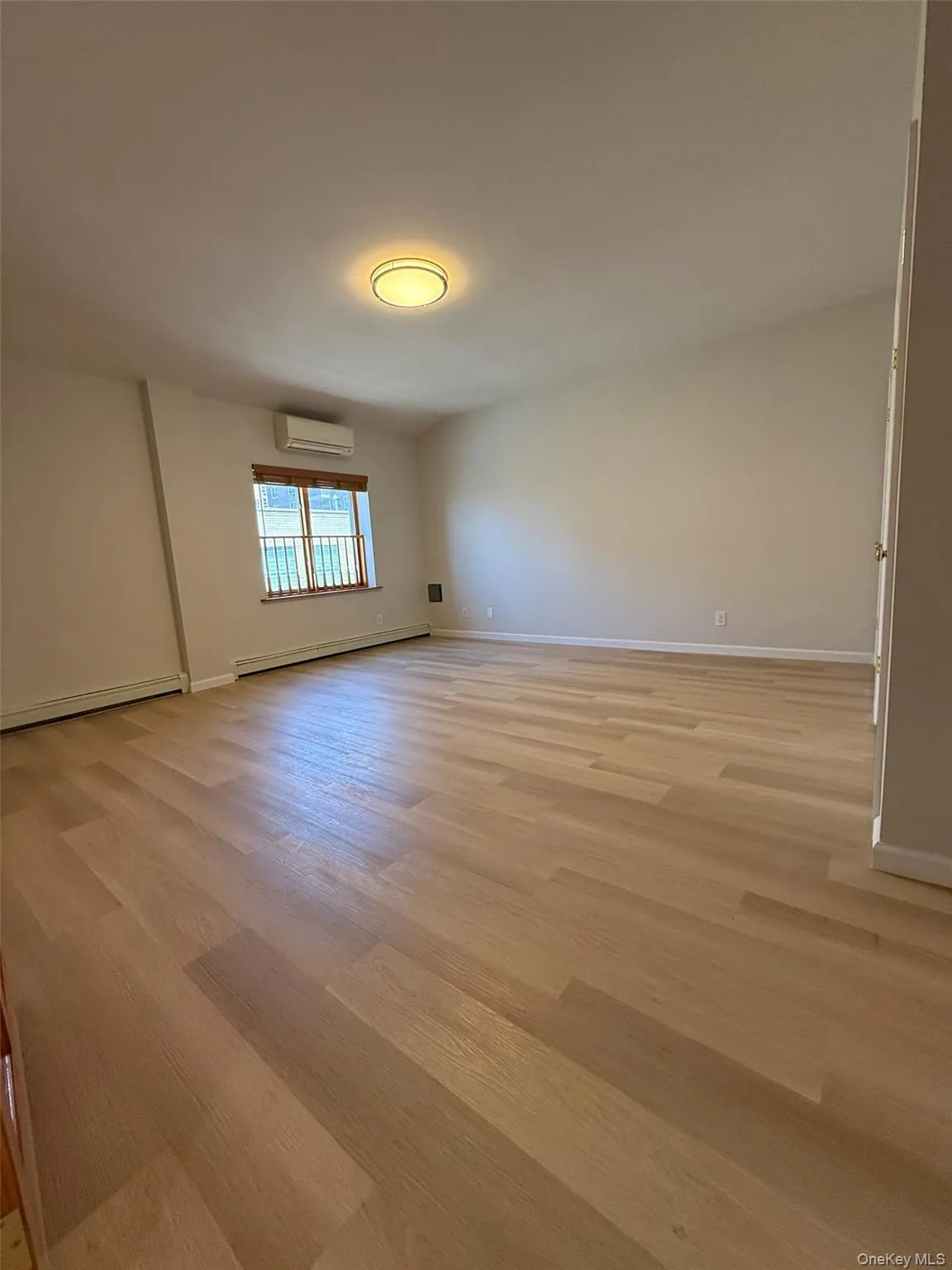 4231 Colden Street, New York, NY, 4 Bedrooms Bedrooms, 8 Rooms Rooms,3 BathroomsBathrooms,Residential,For Rent,Colden,0,1029643 4231 Colden Street, New York, NY, 4 Bedrooms Bedrooms, 8 Rooms Rooms,3 BathroomsBathrooms,Residential,For Rent,Colden,0,1029643
