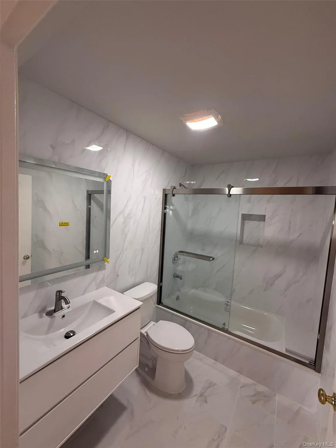 4231 Colden Street, New York, NY, 4 Bedrooms Bedrooms, 8 Rooms Rooms,3 BathroomsBathrooms,Residential,For Rent,Colden,0,1029643 4231 Colden Street, New York, NY, 4 Bedrooms Bedrooms, 8 Rooms Rooms,3 BathroomsBathrooms,Residential,For Rent,Colden,0,1029643