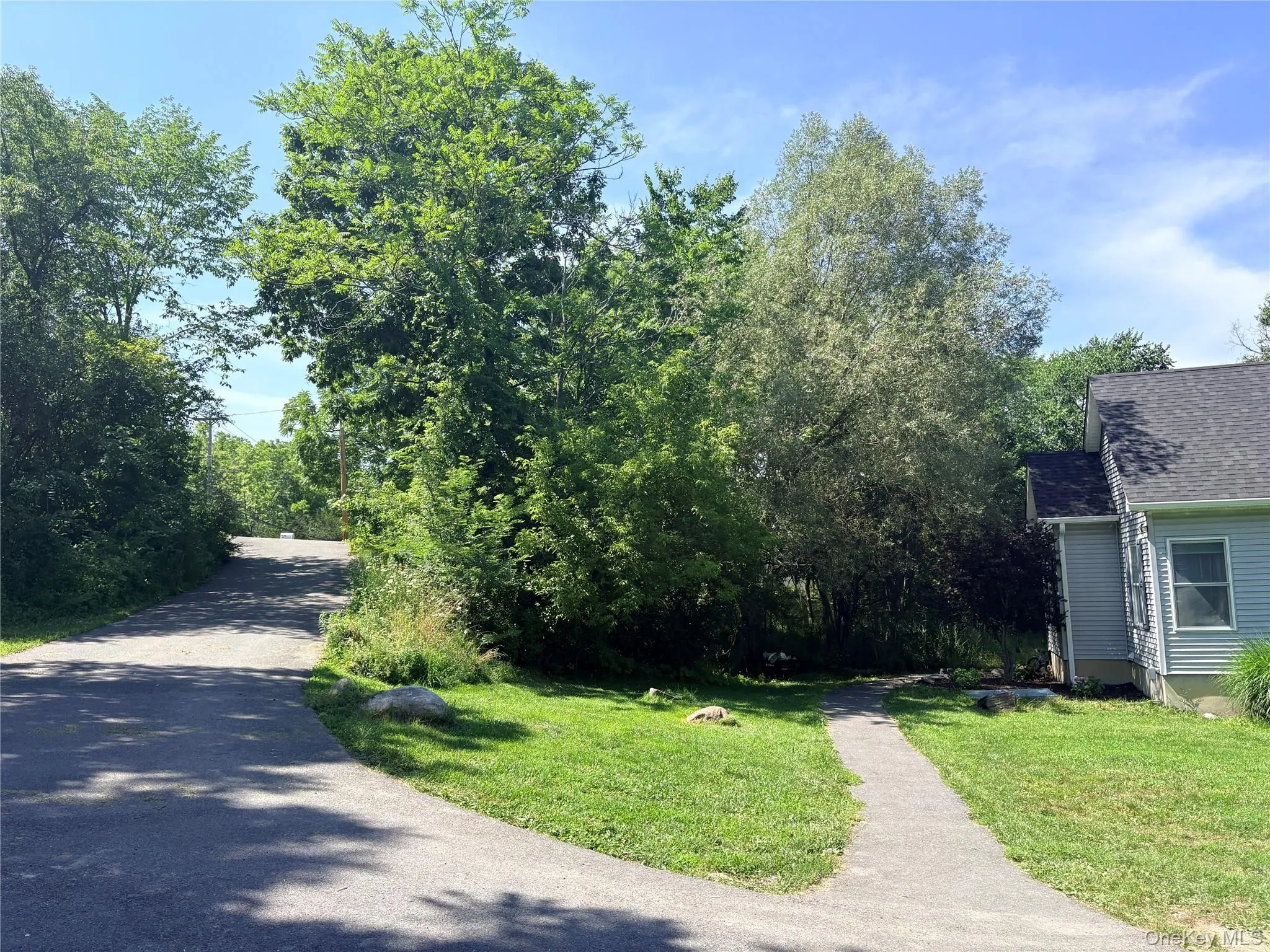 50 Hambletonian Avenue, Chester Town, NY, 3 Bedrooms Bedrooms, 5 Rooms Rooms,2 BathroomsBathrooms,Residential,For Rent,Hambletonian,0,1029645 50 Hambletonian Avenue, Chester Town, NY, 3 Bedrooms Bedrooms, 5 Rooms Rooms,2 BathroomsBathrooms,Residential,For Rent,Hambletonian,0,1029645