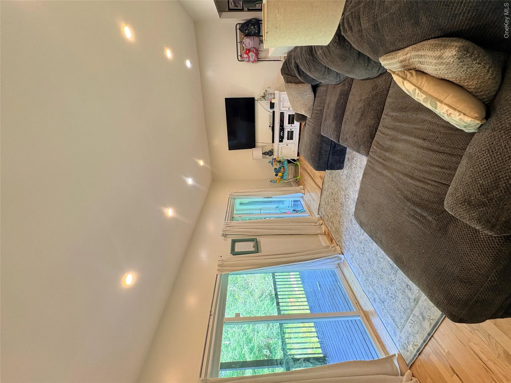 50 Hambletonian Avenue, Chester Town, NY, 3 Bedrooms Bedrooms, 5 Rooms Rooms,2 BathroomsBathrooms,Residential,For Rent,Hambletonian,0,1029645 50 Hambletonian Avenue, Chester Town, NY, 3 Bedrooms Bedrooms, 5 Rooms Rooms,2 BathroomsBathrooms,Residential,For Rent,Hambletonian,0,1029645