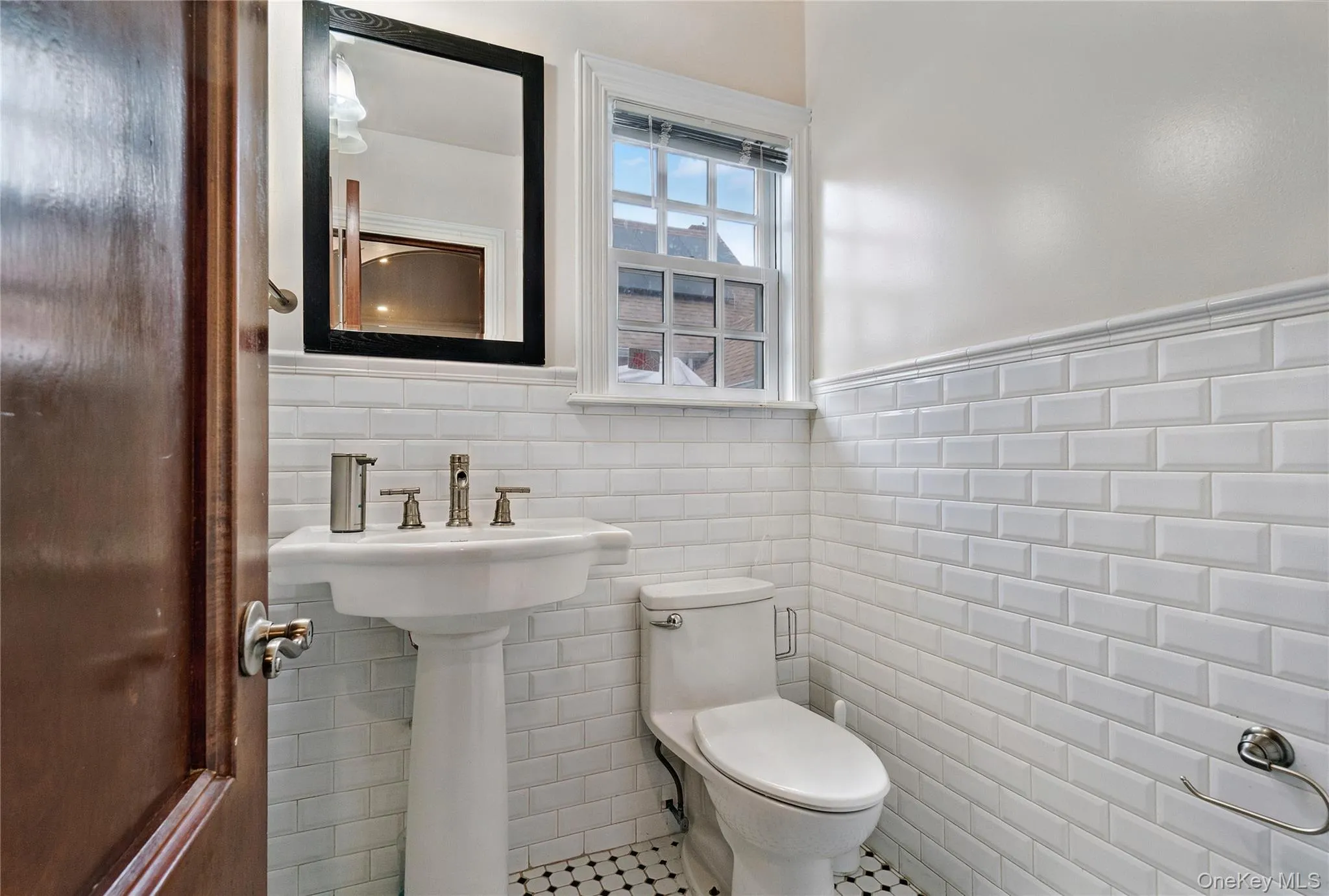 1011 Bay 24th Street, New York, NY, 4 Bedrooms Bedrooms, 9 Rooms Rooms,4 BathroomsBathrooms,Residential,For Rent,Bay 24th,0,1029649 1011 Bay 24th Street, New York, NY, 4 Bedrooms Bedrooms, 9 Rooms Rooms,4 BathroomsBathrooms,Residential,For Rent,Bay 24th,0,1029649