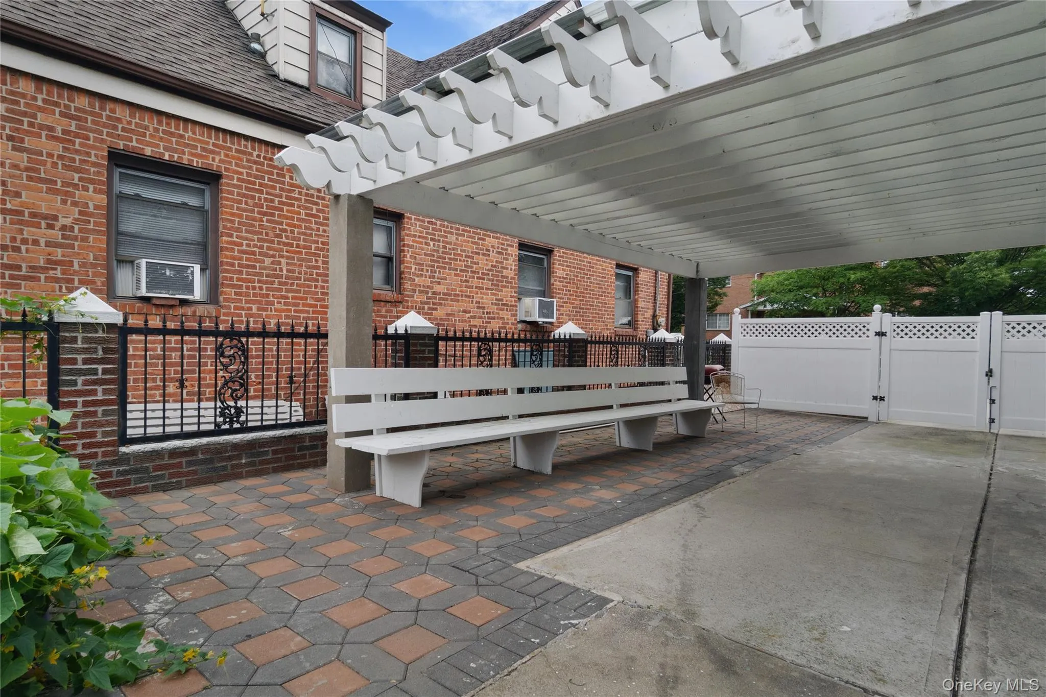 1011 Bay 24th Street, New York, NY, 4 Bedrooms Bedrooms, 9 Rooms Rooms,4 BathroomsBathrooms,Residential,For Rent,Bay 24th,0,1029649 1011 Bay 24th Street, New York, NY, 4 Bedrooms Bedrooms, 9 Rooms Rooms,4 BathroomsBathrooms,Residential,For Rent,Bay 24th,0,1029649