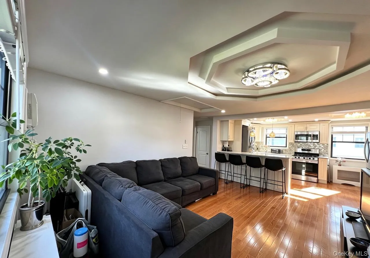 13714 68TH DRIVE, New York, NY, 2 Bedrooms Bedrooms, 5 Rooms Rooms,1 BathroomBathrooms,Residential,For Rent,68TH DRIVE,0,1029653 13714 68TH DRIVE, New York, NY, 2 Bedrooms Bedrooms, 5 Rooms Rooms,1 BathroomBathrooms,Residential,For Rent,68TH DRIVE,0,1029653