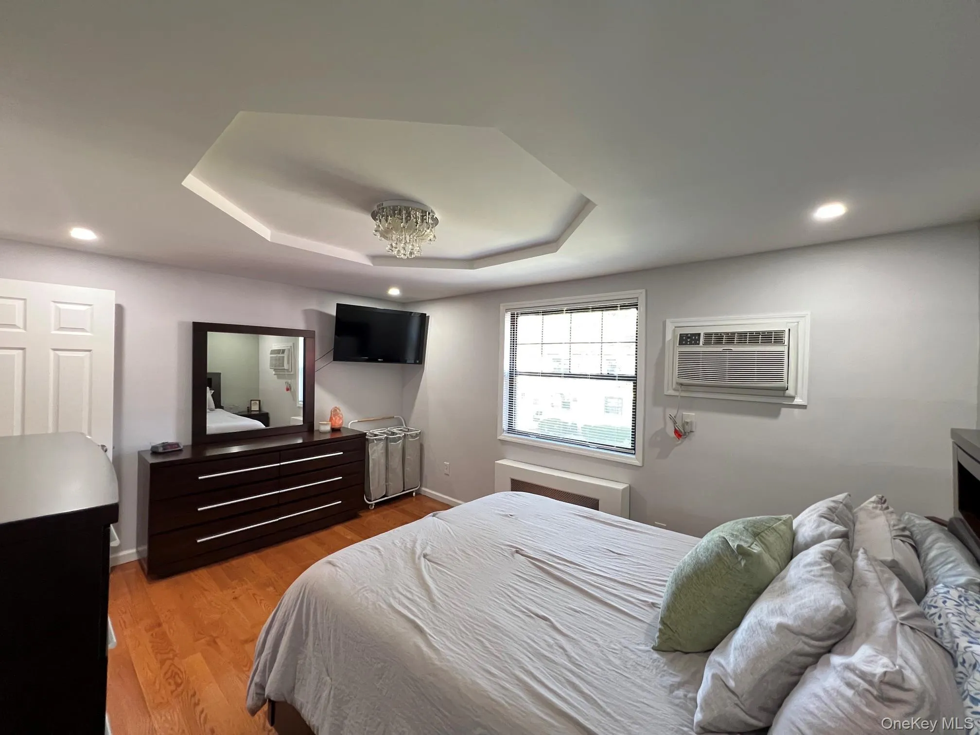 13714 68TH DRIVE, New York, NY, 2 Bedrooms Bedrooms, 5 Rooms Rooms,1 BathroomBathrooms,Residential,For Rent,68TH DRIVE,0,1029653 13714 68TH DRIVE, New York, NY, 2 Bedrooms Bedrooms, 5 Rooms Rooms,1 BathroomBathrooms,Residential,For Rent,68TH DRIVE,0,1029653