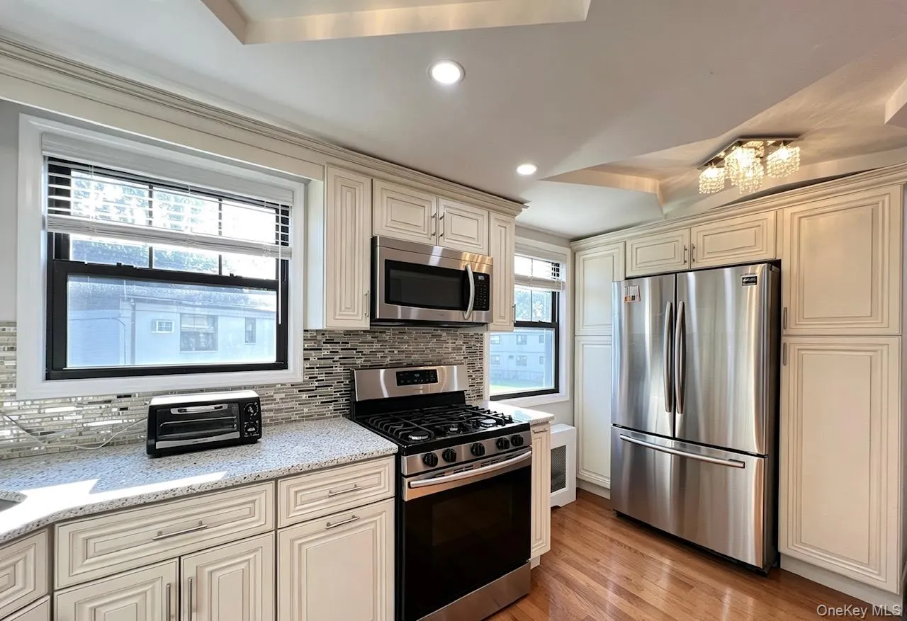 13714 68TH DRIVE, New York, NY, 2 Bedrooms Bedrooms, 5 Rooms Rooms,1 BathroomBathrooms,Residential,For Rent,68TH DRIVE,0,1029653 13714 68TH DRIVE, New York, NY, 2 Bedrooms Bedrooms, 5 Rooms Rooms,1 BathroomBathrooms,Residential,For Rent,68TH DRIVE,0,1029653