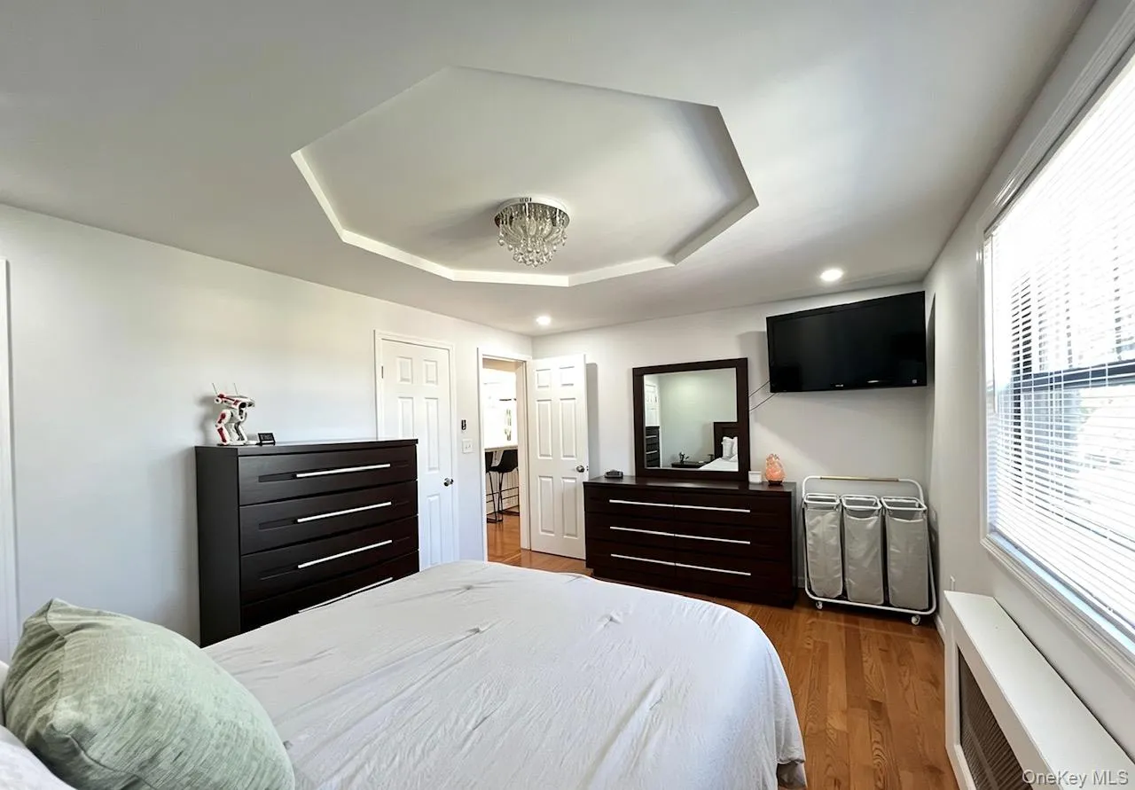 13714 68TH DRIVE, New York, NY, 2 Bedrooms Bedrooms, 5 Rooms Rooms,1 BathroomBathrooms,Residential,For Rent,68TH DRIVE,0,1029653 13714 68TH DRIVE, New York, NY, 2 Bedrooms Bedrooms, 5 Rooms Rooms,1 BathroomBathrooms,Residential,For Rent,68TH DRIVE,0,1029653
