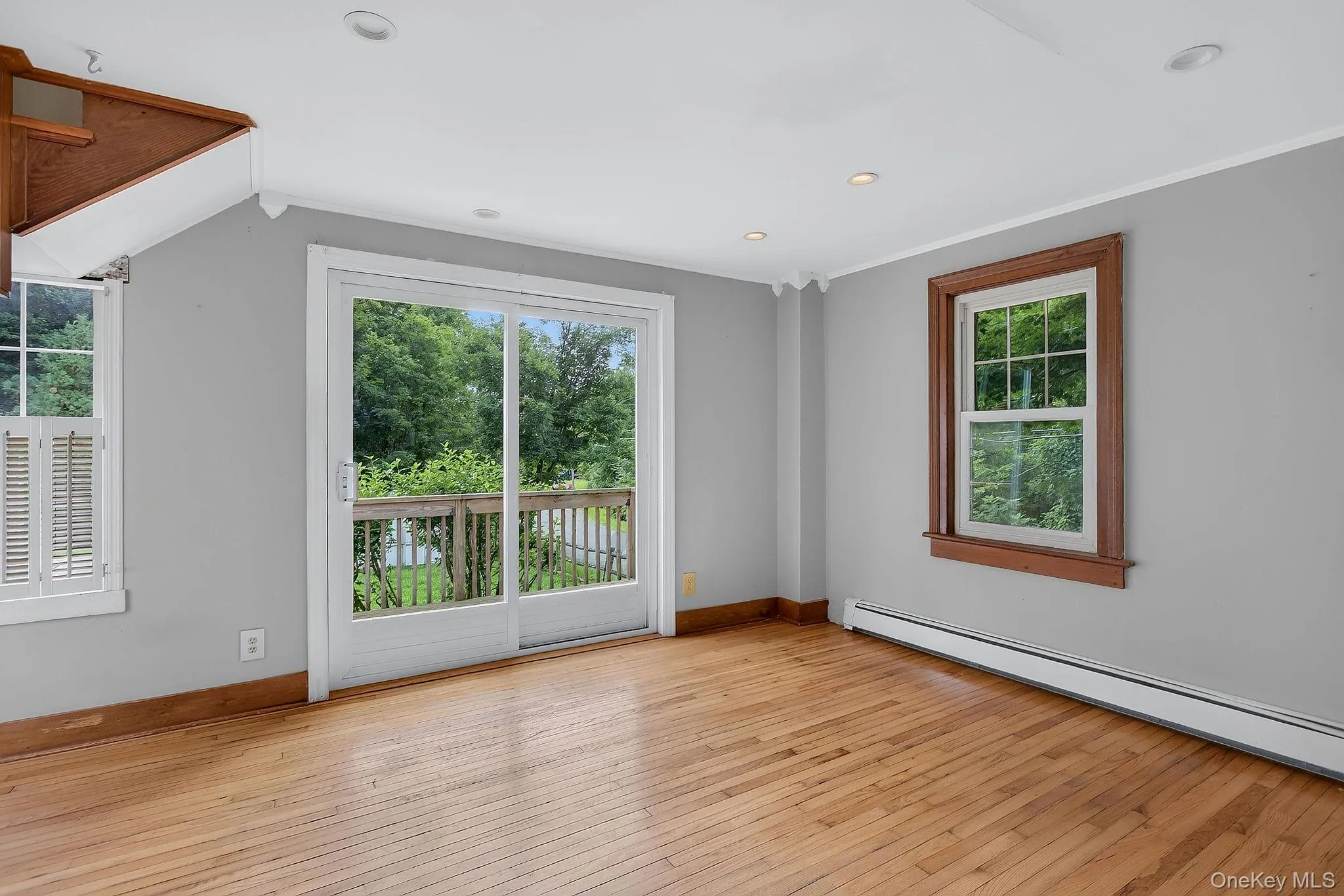 390 Water Street, Livingston, NY, 3 Bedrooms Bedrooms, 7 Rooms Rooms,1 BathroomBathrooms,Residential,For Rent,Water,0,1029660 390 Water Street, Livingston, NY, 3 Bedrooms Bedrooms, 7 Rooms Rooms,1 BathroomBathrooms,Residential,For Rent,Water,0,1029660