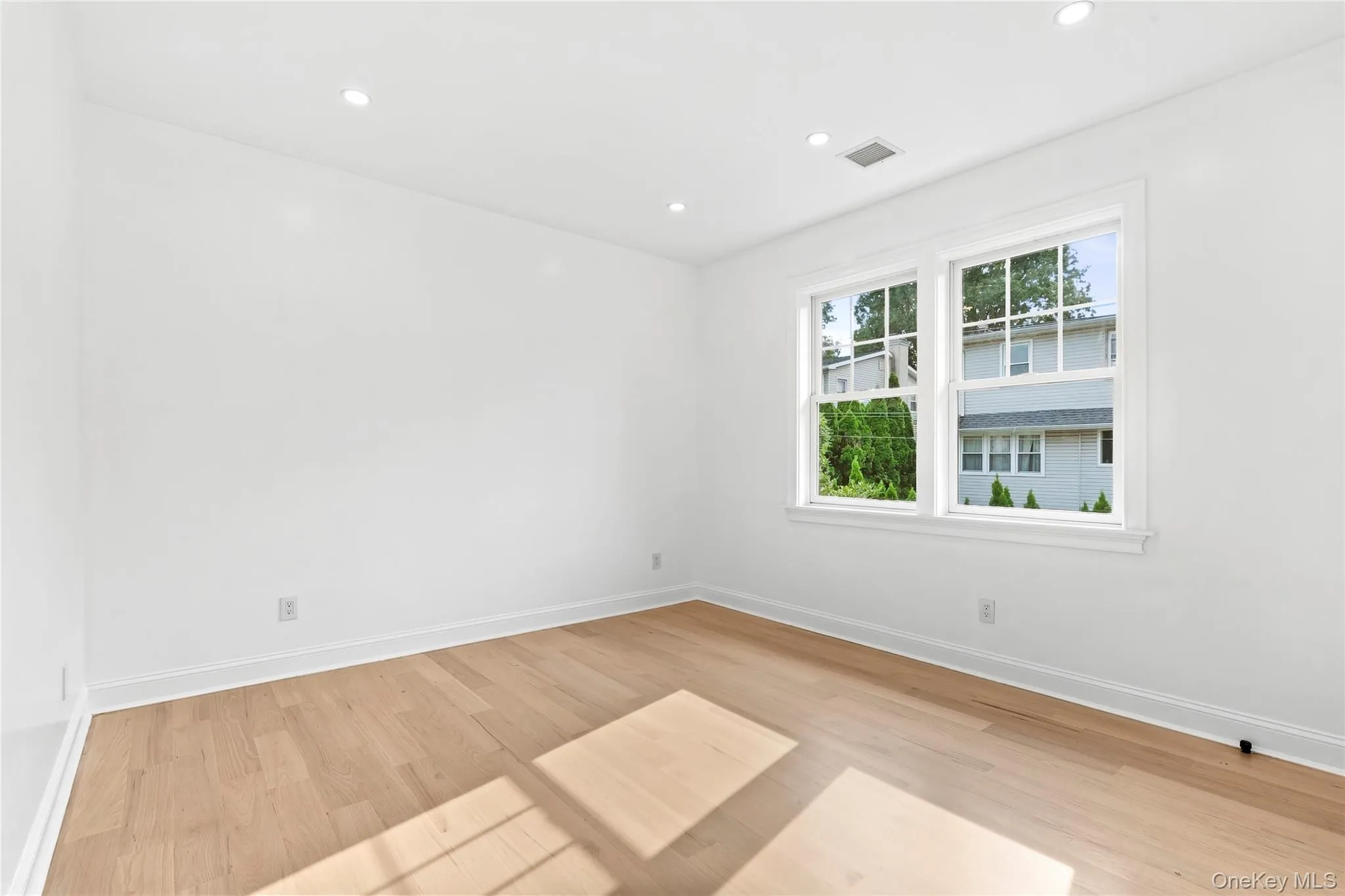 108 Tanners Pond Road, Hempstead, NY, 6 Bedrooms Bedrooms, 10 Rooms Rooms,5 BathroomsBathrooms,Residential,For Rent,Tanners Pond,0,1029663 108 Tanners Pond Road, Hempstead, NY, 6 Bedrooms Bedrooms, 10 Rooms Rooms,5 BathroomsBathrooms,Residential,For Rent,Tanners Pond,0,1029663