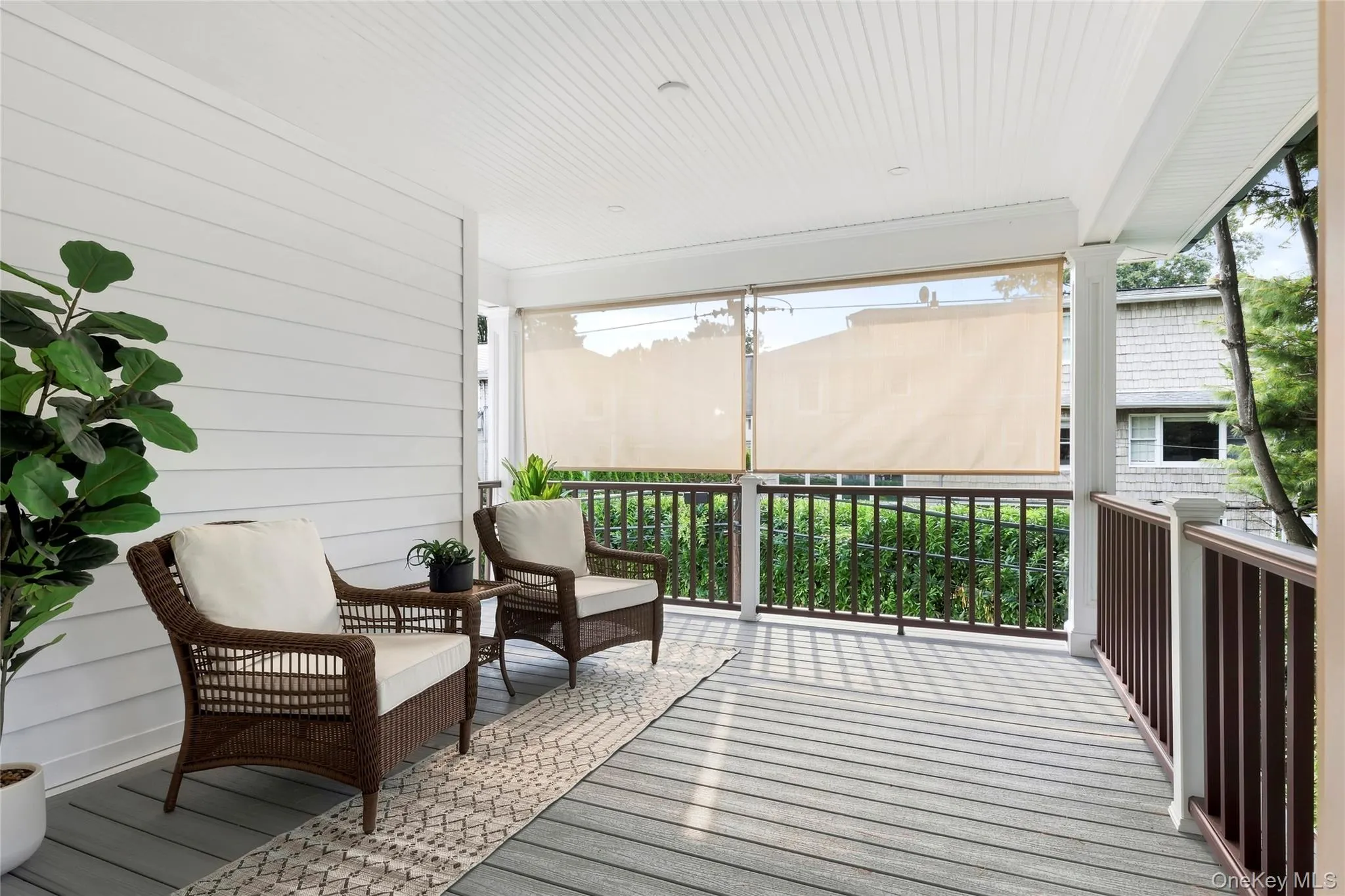 Trex deck for quiet relaxation Trex deck for quiet relaxation
