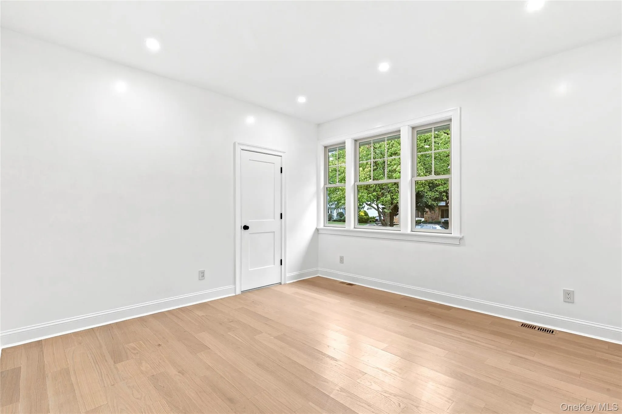 108 Tanners Pond Road, Hempstead, NY, 6 Bedrooms Bedrooms, 10 Rooms Rooms,5 BathroomsBathrooms,Residential,For Rent,Tanners Pond,0,1029663 108 Tanners Pond Road, Hempstead, NY, 6 Bedrooms Bedrooms, 10 Rooms Rooms,5 BathroomsBathrooms,Residential,For Rent,Tanners Pond,0,1029663