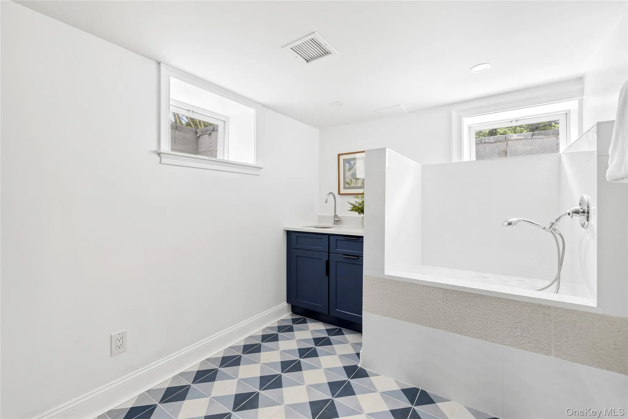108 Tanners Pond Road, Hempstead, NY, 6 Bedrooms Bedrooms, 10 Rooms Rooms,5 BathroomsBathrooms,Residential,For Rent,Tanners Pond,0,1029663 108 Tanners Pond Road, Hempstead, NY, 6 Bedrooms Bedrooms, 10 Rooms Rooms,5 BathroomsBathrooms,Residential,For Rent,Tanners Pond,0,1029663