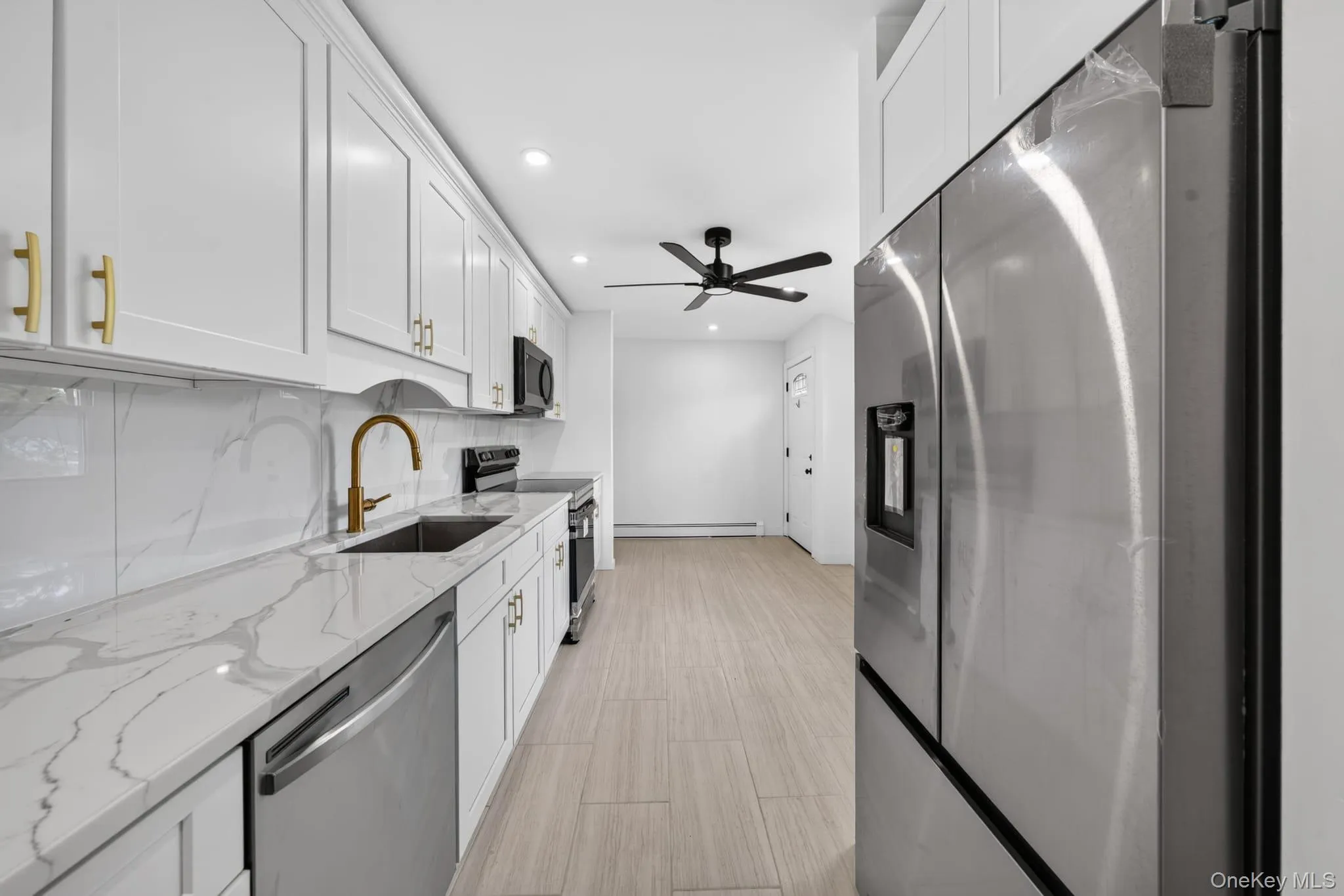2602 Knickerbocker Avenue, Brookhaven, NY, 3 Bedrooms Bedrooms, 5 Rooms Rooms,1 BathroomBathrooms,Residential,For Rent,Knickerbocker,0,1029671 2602 Knickerbocker Avenue, Brookhaven, NY, 3 Bedrooms Bedrooms, 5 Rooms Rooms,1 BathroomBathrooms,Residential,For Rent,Knickerbocker,0,1029671