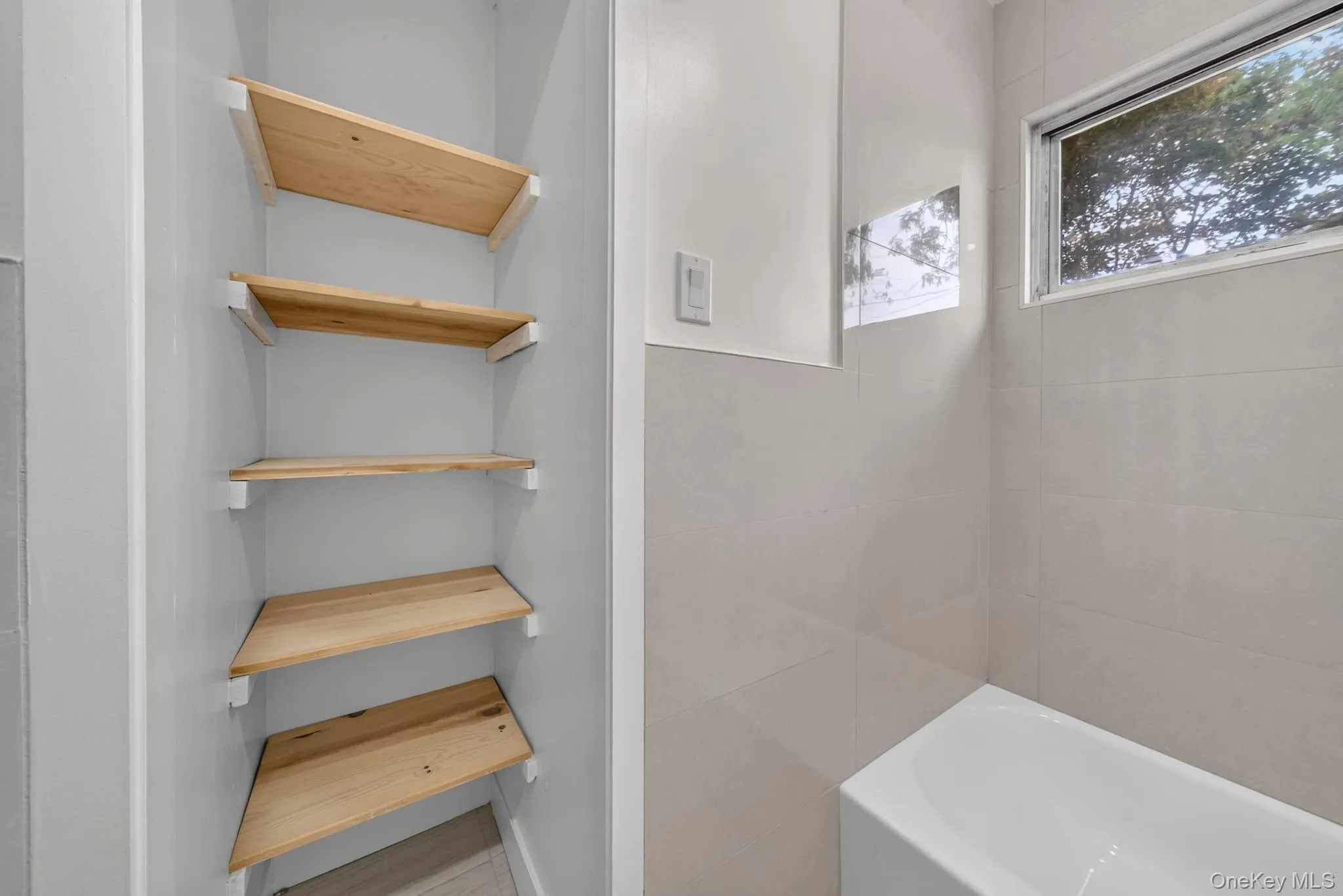 2602 Knickerbocker Avenue, Brookhaven, NY, 3 Bedrooms Bedrooms, 5 Rooms Rooms,1 BathroomBathrooms,Residential,For Rent,Knickerbocker,0,1029671 2602 Knickerbocker Avenue, Brookhaven, NY, 3 Bedrooms Bedrooms, 5 Rooms Rooms,1 BathroomBathrooms,Residential,For Rent,Knickerbocker,0,1029671