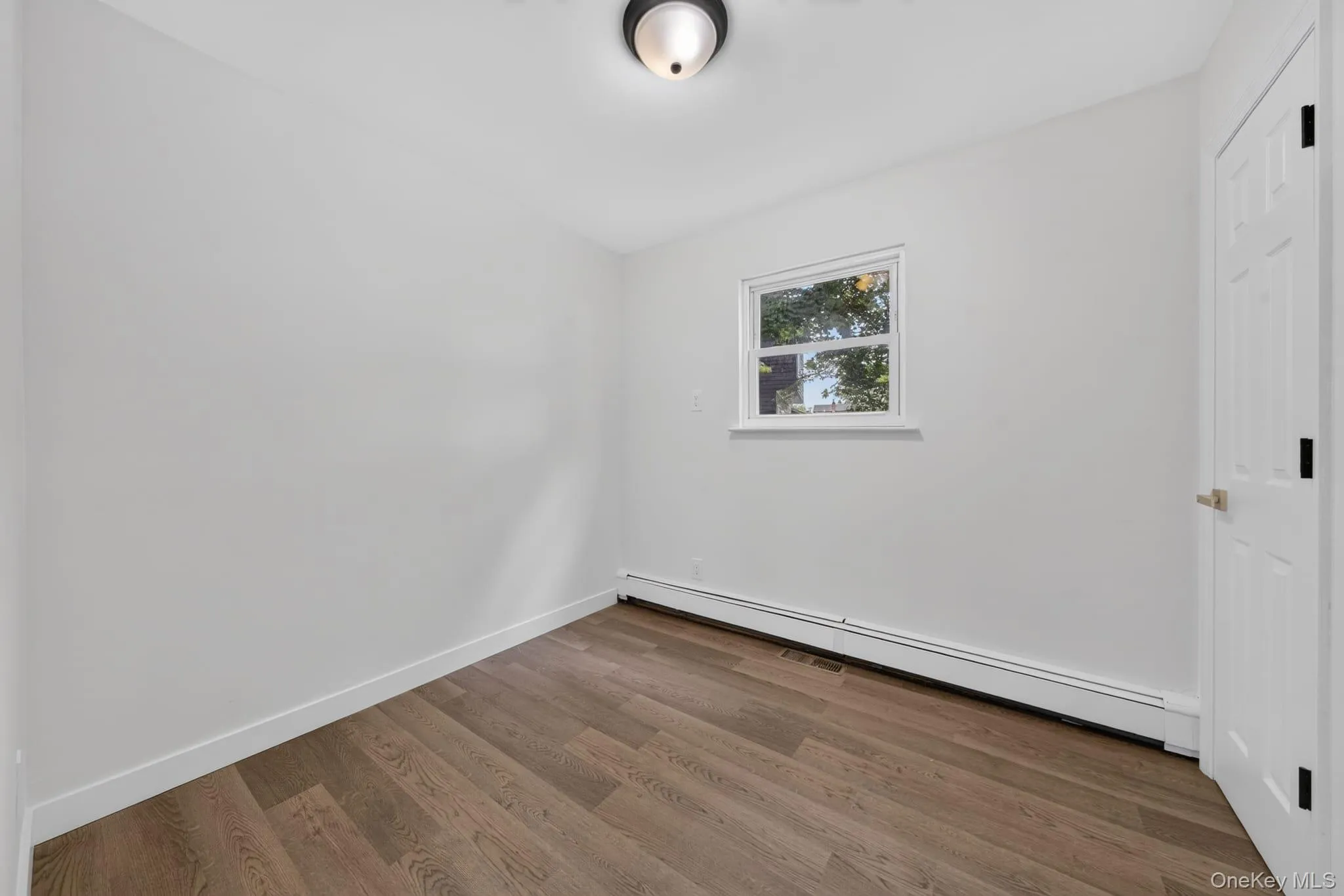 2602 Knickerbocker Avenue, Brookhaven, NY, 3 Bedrooms Bedrooms, 5 Rooms Rooms,1 BathroomBathrooms,Residential,For Rent,Knickerbocker,0,1029671 2602 Knickerbocker Avenue, Brookhaven, NY, 3 Bedrooms Bedrooms, 5 Rooms Rooms,1 BathroomBathrooms,Residential,For Rent,Knickerbocker,0,1029671
