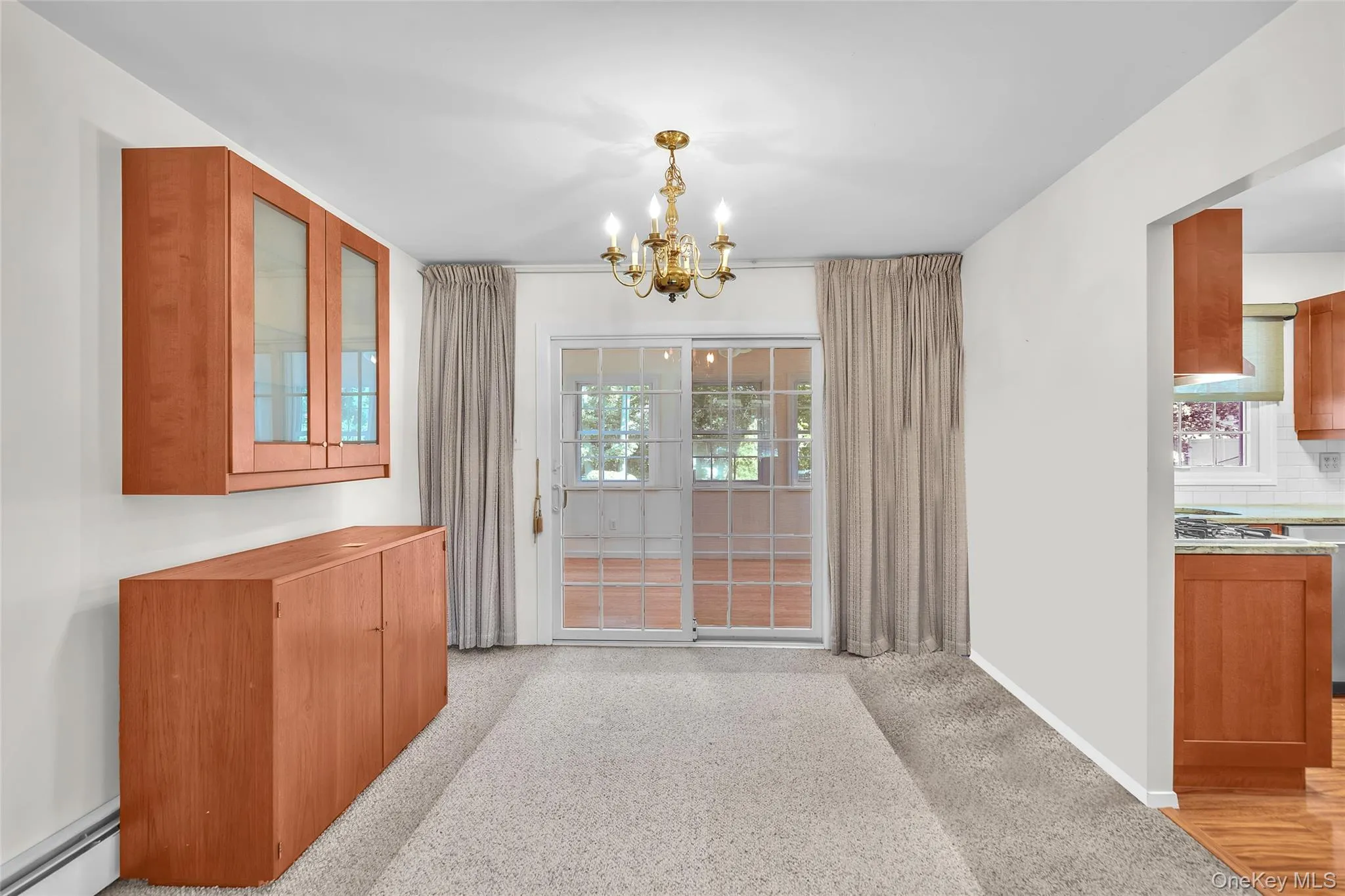 35 Royalston Lane, Brookhaven, NY, 3 Bedrooms Bedrooms, 7 Rooms Rooms,2 BathroomsBathrooms,Residential,For Rent,Royalston,0,1029673 35 Royalston Lane, Brookhaven, NY, 3 Bedrooms Bedrooms, 7 Rooms Rooms,2 BathroomsBathrooms,Residential,For Rent,Royalston,0,1029673