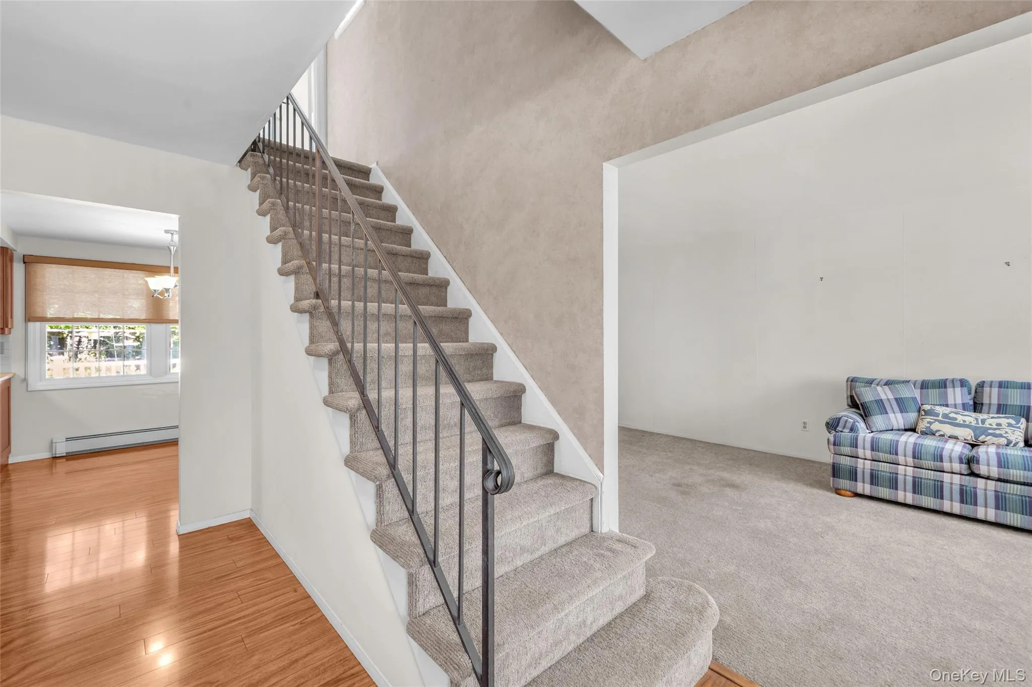 35 Royalston Lane, Brookhaven, NY, 3 Bedrooms Bedrooms, 7 Rooms Rooms,2 BathroomsBathrooms,Residential,For Rent,Royalston,0,1029673 35 Royalston Lane, Brookhaven, NY, 3 Bedrooms Bedrooms, 7 Rooms Rooms,2 BathroomsBathrooms,Residential,For Rent,Royalston,0,1029673