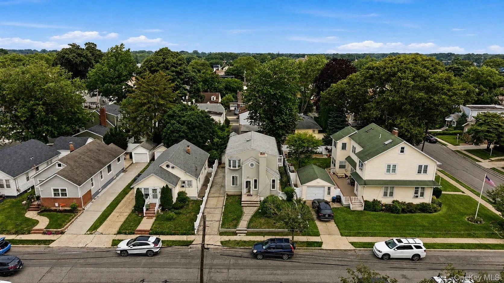 77 Driving Park Avenue, Hempstead, NY, 4 Bedrooms Bedrooms, 10 Rooms Rooms,2 BathroomsBathrooms,Residential,For Rent,Driving Park,0,1029674 77 Driving Park Avenue, Hempstead, NY, 4 Bedrooms Bedrooms, 10 Rooms Rooms,2 BathroomsBathrooms,Residential,For Rent,Driving Park,0,1029674