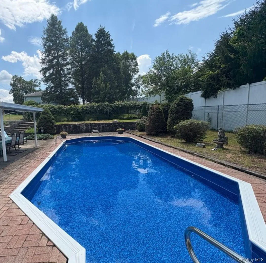 8 Boulder Road, Newburgh (town), NY, 3 Bedrooms Bedrooms, 7 Rooms Rooms,2 BathroomsBathrooms,Residential,For Rent,Boulder,0,1029676 8 Boulder Road, Newburgh (town), NY, 3 Bedrooms Bedrooms, 7 Rooms Rooms,2 BathroomsBathrooms,Residential,For Rent,Boulder,0,1029676