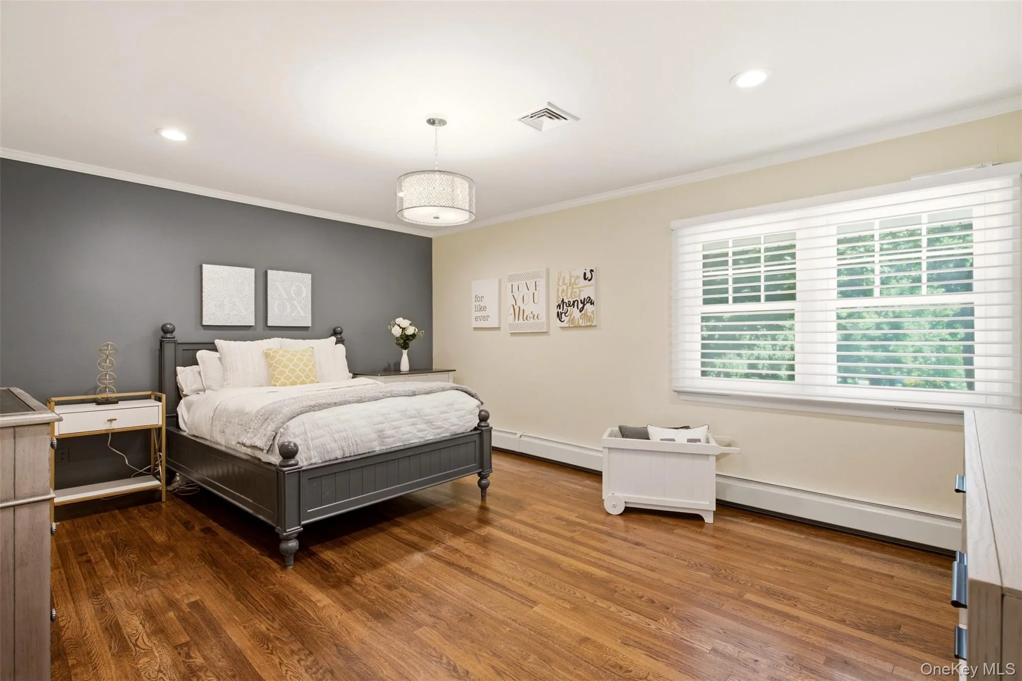 1 Winston Court, Huntington, NY, 5 Bedrooms Bedrooms, 13 Rooms Rooms,3 BathroomsBathrooms,Residential,For Rent,Winston,0,1029677 1 Winston Court, Huntington, NY, 5 Bedrooms Bedrooms, 13 Rooms Rooms,3 BathroomsBathrooms,Residential,For Rent,Winston,0,1029677