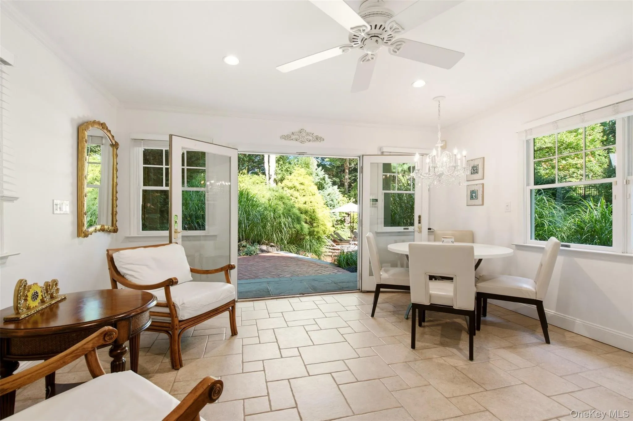 1 Winston Court, Huntington, NY, 5 Bedrooms Bedrooms, 13 Rooms Rooms,3 BathroomsBathrooms,Residential,For Rent,Winston,0,1029677 1 Winston Court, Huntington, NY, 5 Bedrooms Bedrooms, 13 Rooms Rooms,3 BathroomsBathrooms,Residential,For Rent,Winston,0,1029677